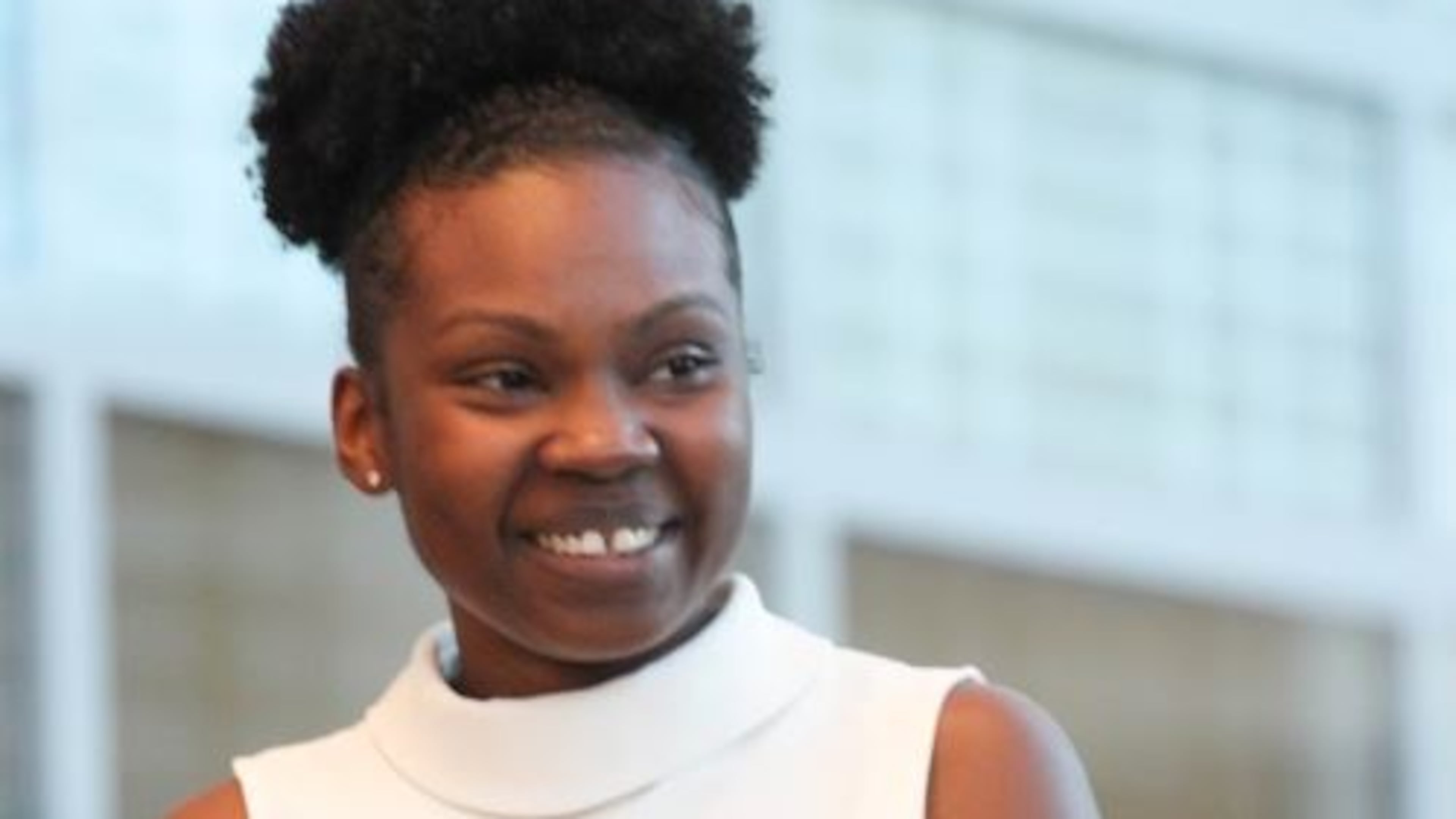 The principal of Rockbridge Elementary School says teacher Tiffany Bunch's leadership has helped her colleagues and her school. (Cindy Suto Photography)