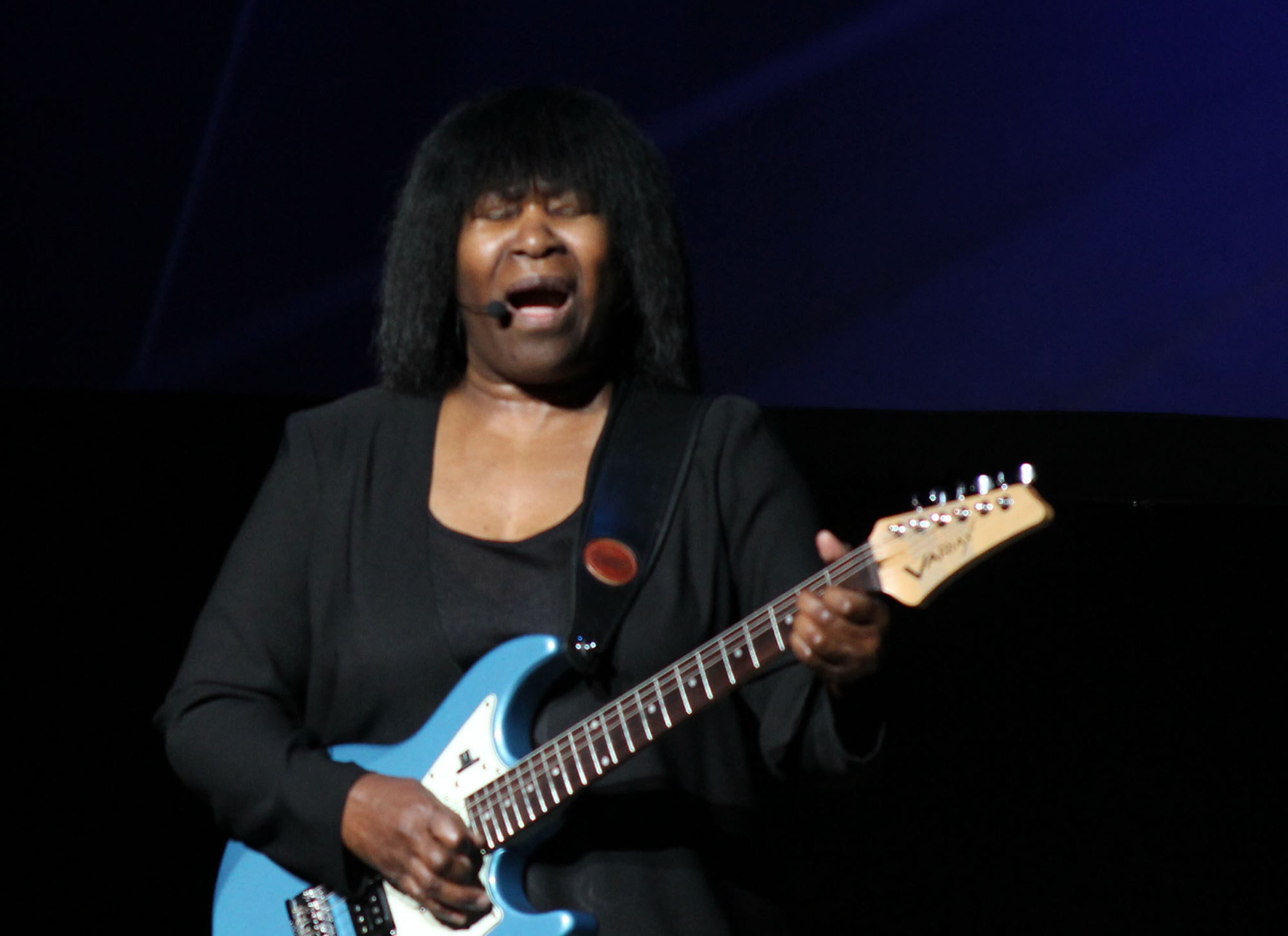 Singer-songwriter Joan Armatrading performed Wednesday, April 30, 2015 at Atlanta Symphony Hall for what she claims to be her last world tour. It was also her first as a purely solo artist, without her usual accompaniment of a full rock, jazz or blues band. (Akili-Casundria Ramsess/Special to the AJC)