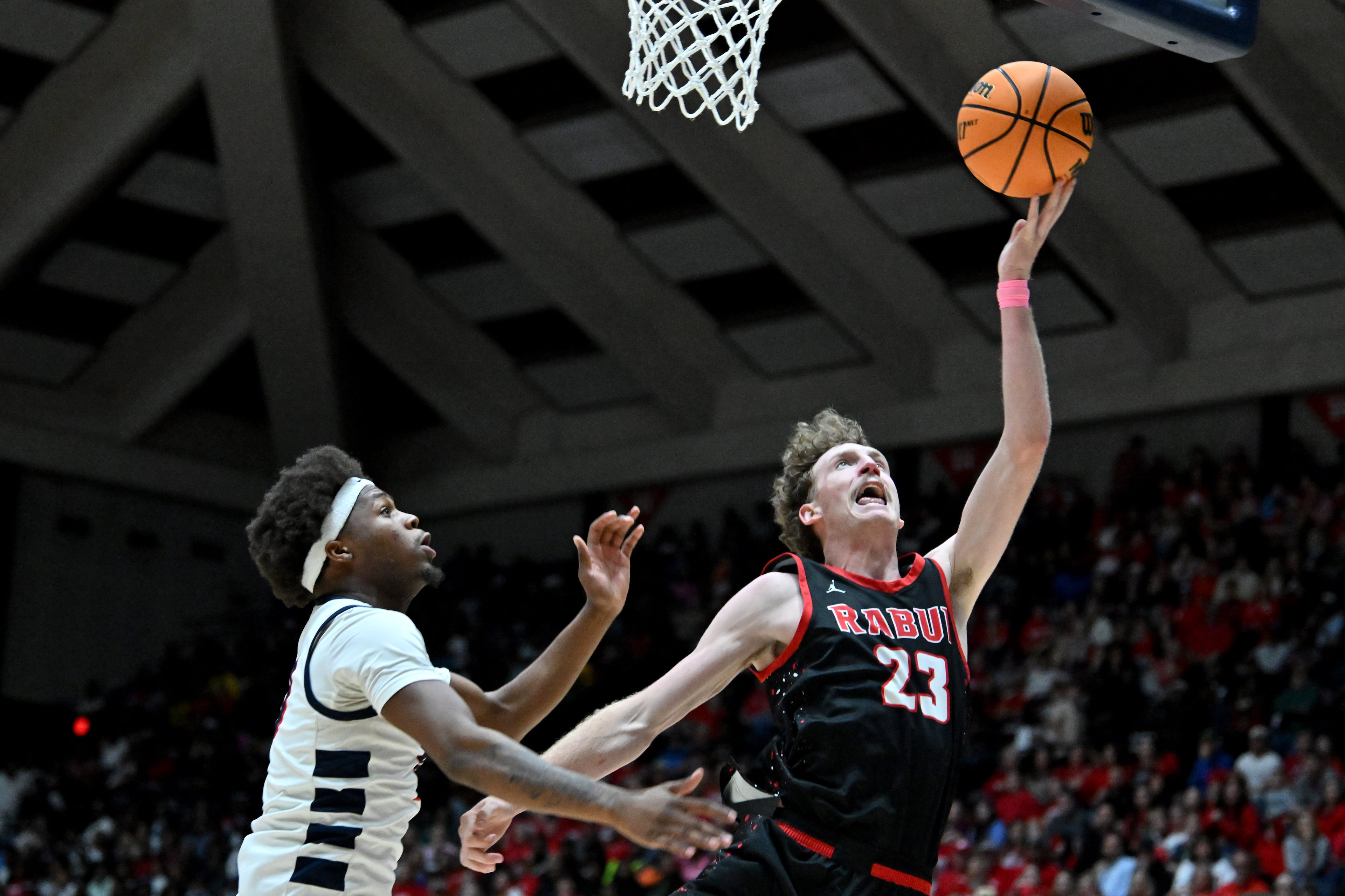 Rabun County Hayes Free (23) goes to the basket for the shot during Class A Division I Boys GHSA State Championship at the Macon Coliseum, Friday, March 13, 2026, in Macon. Rabun County won 52-43 over Southwest. (Hyosub Shin/AJC)