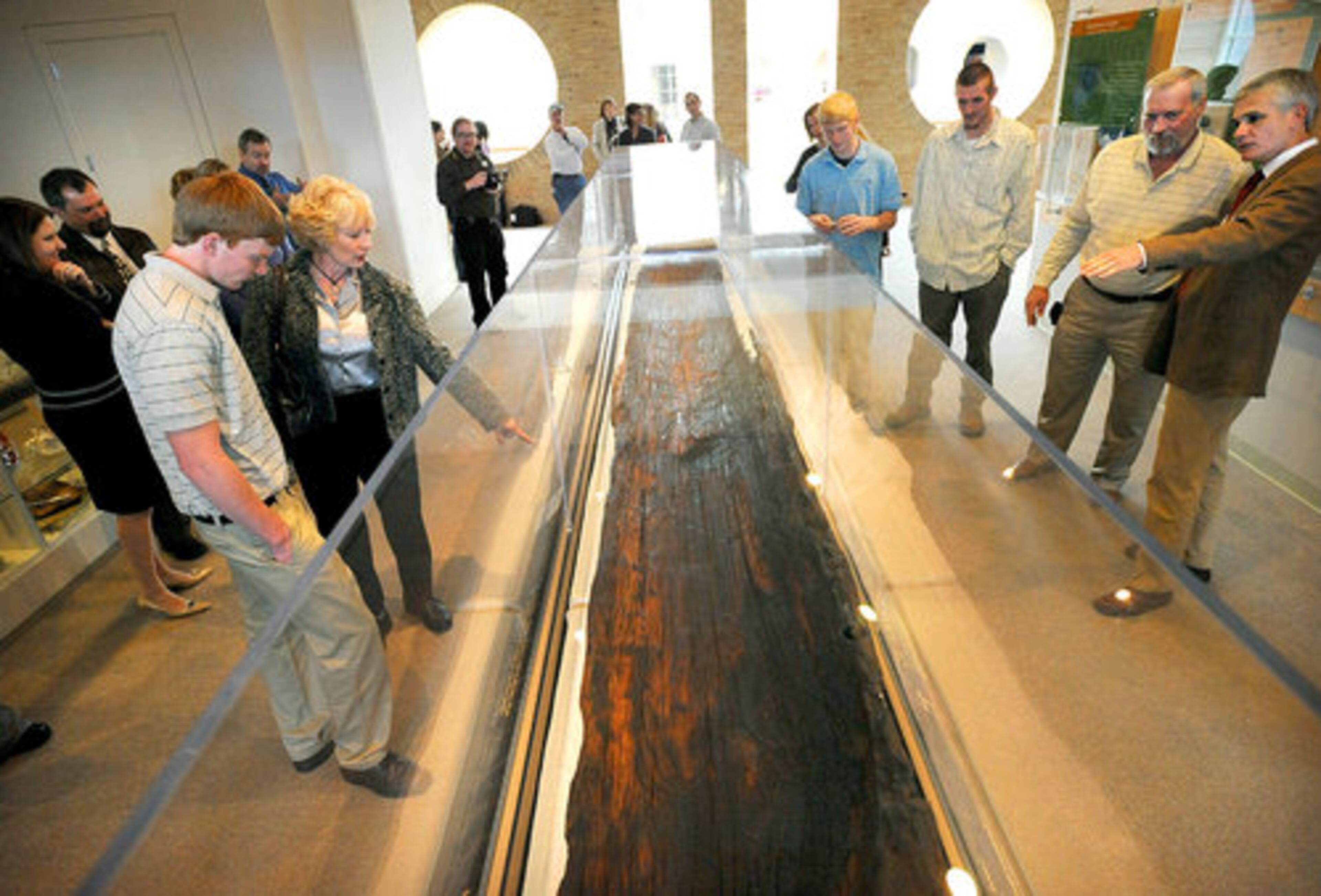 The Fernbank Museum of Natural History puts on display an ancient canoe discovered two years ago in the Satilla River in South Georgia. It is one of only a few known to exist.