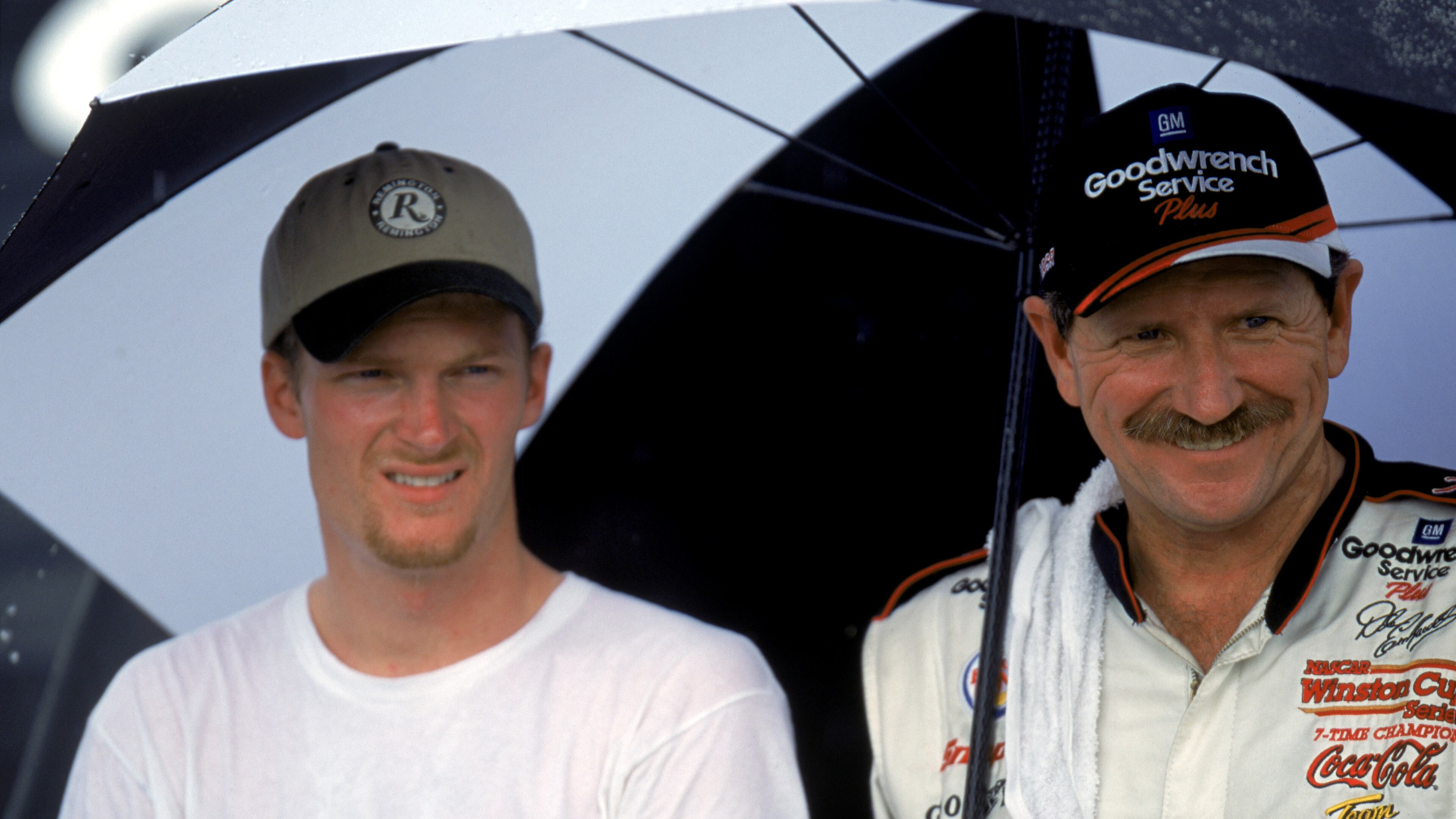 DARLINGTON, SC - SEPTEMBER 3: Dale Earnhardt Jr. and Dale Earnhardt Sr. pose for a photograph after the Pepsi Southern 500 at the Darlington Raceway on September 3, 2000 in Darlington, South Carolina. (Photo by Craig Jones/Getty Images)