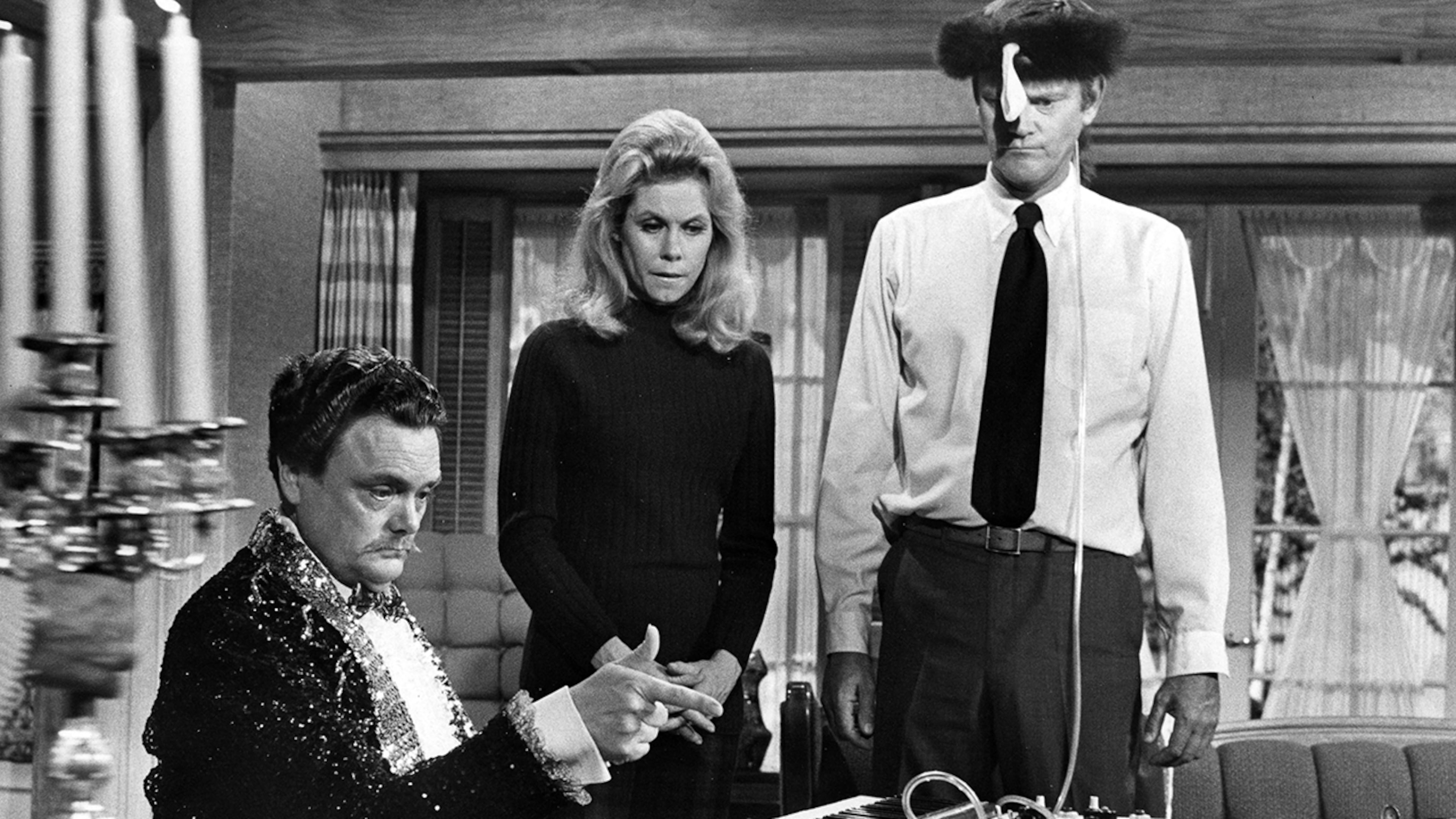Bernard Fox, Elizabeth Montgomery and Dick Sargent on "Bewitched," 1970. Fox, a character actor most famous for his role as Dr. Bombay on "Bewitched," died Dec. 14 at Valley Presbyterian Hospital in Van Nuys, California, according to publicist Harlan Boll. He was 89.