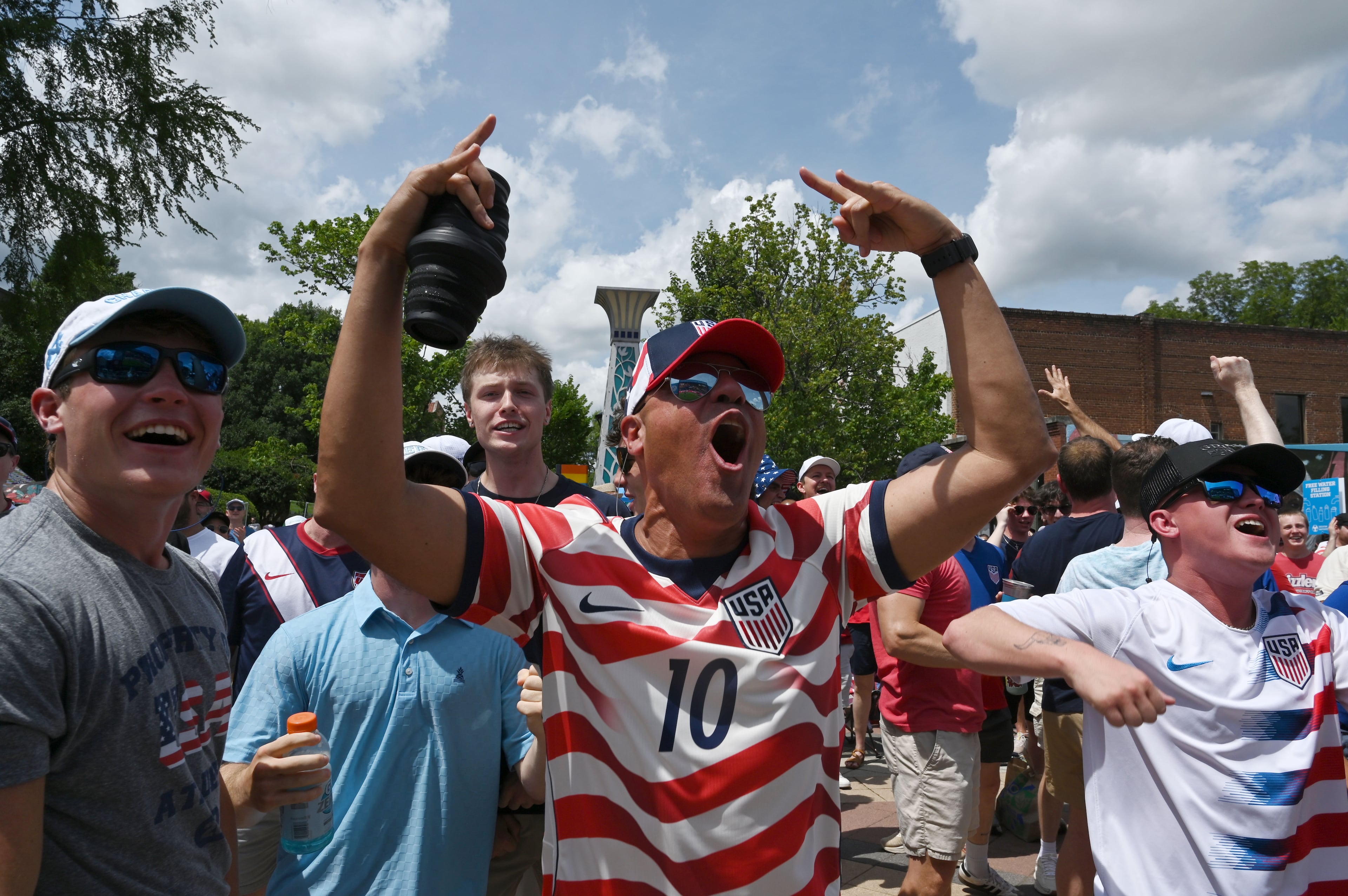 World Cup fans for USA vs Australia game