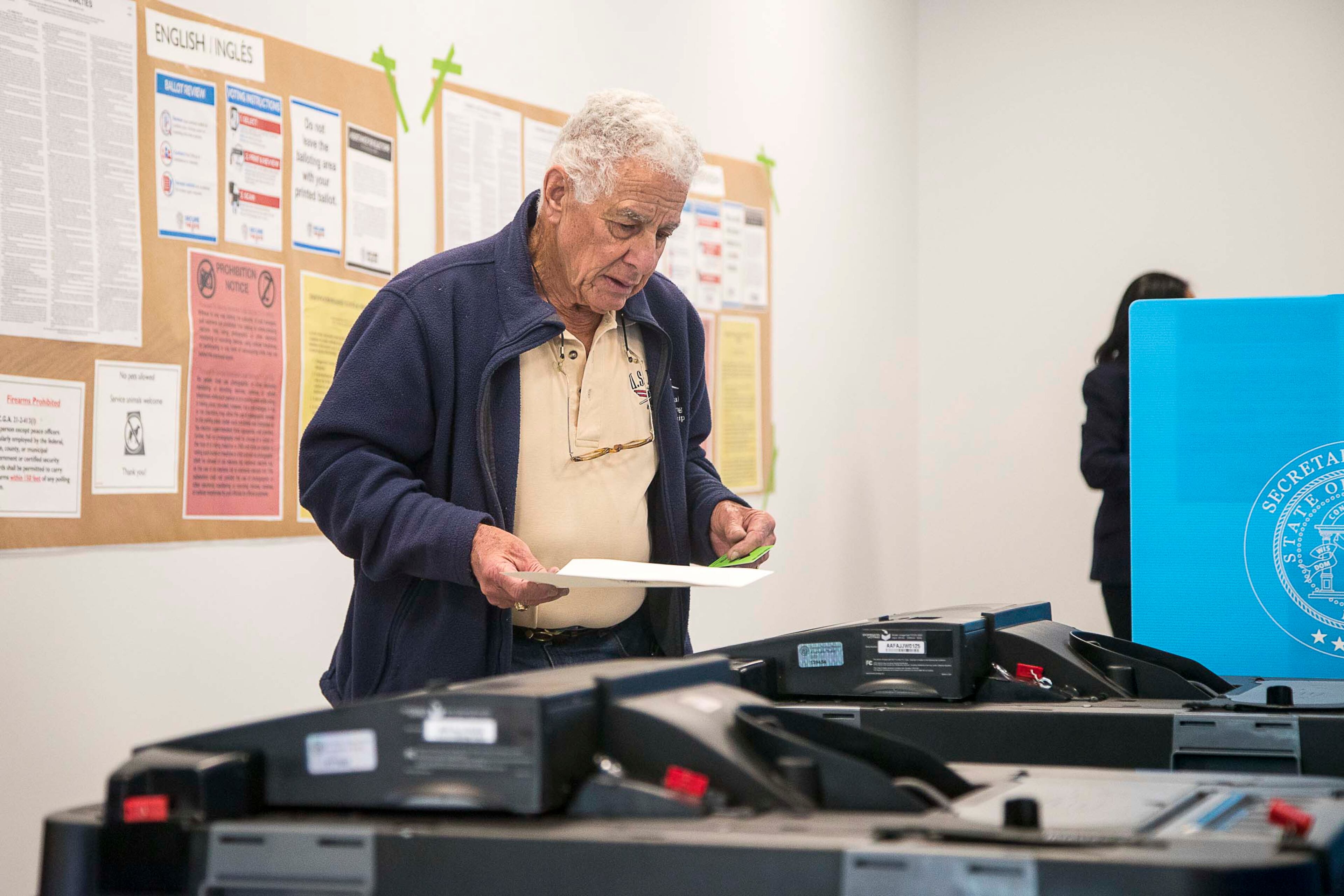 03/02/2020 -- Lawrenceville, Georgia -- Hartley Falbaum, 80, of Loganville, prepares to cast his ballot during early voting for the presidential primary at the Gwinnett Voter Registrations and Elections office building in Lawrenceville, Monday, March 2, 2020. (ALYSSA POINTER/ALYSSA.POINTER@AJC.COM)