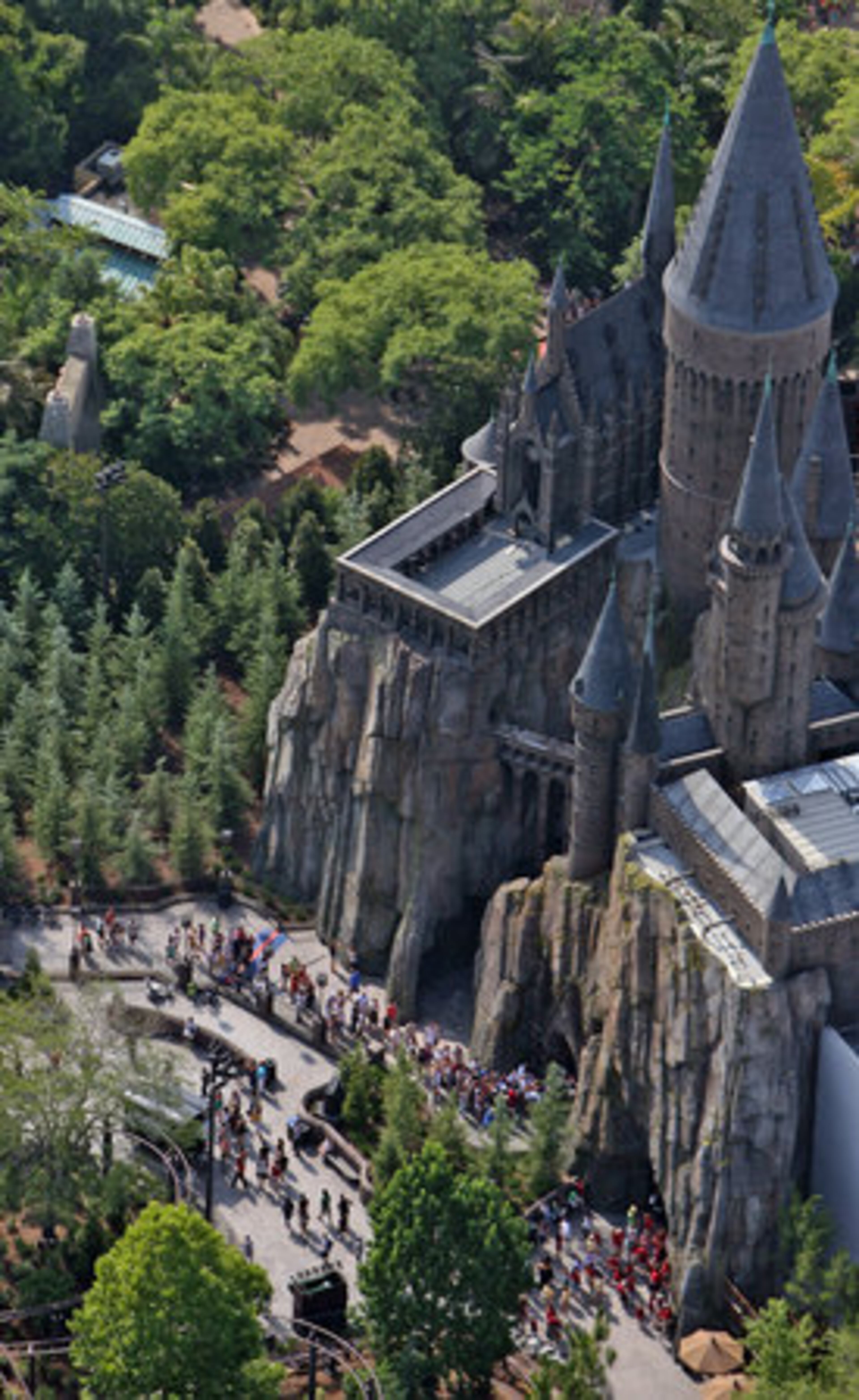 Gates to the theme park were opened at 6 a.m., as a line of faithful fans snaked as far back as the Hard Rock Cafe at Universal CityWalk.