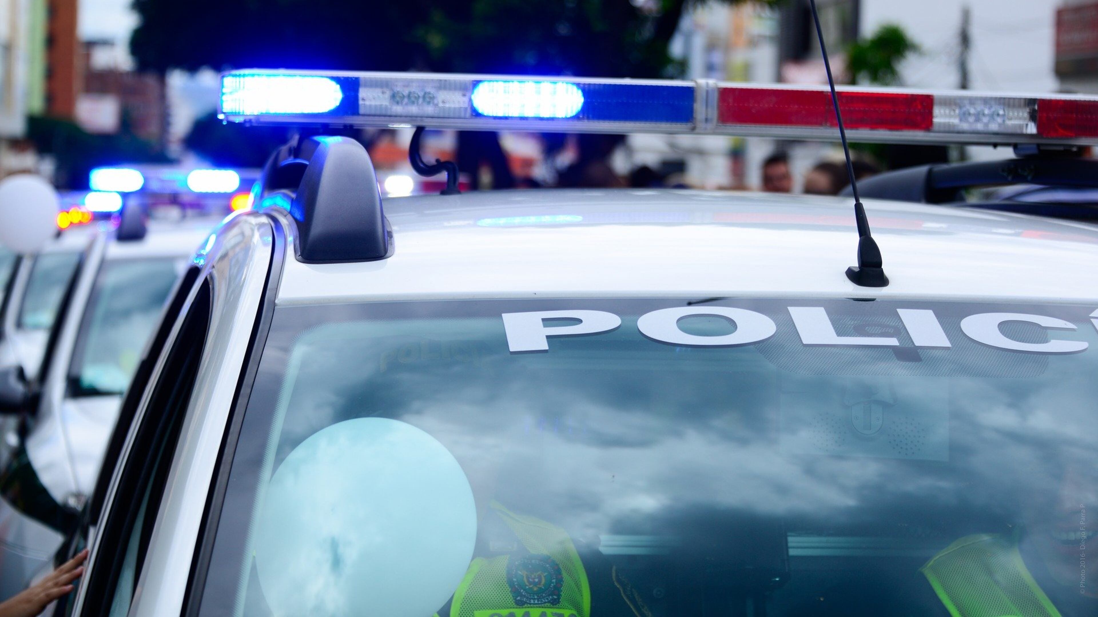 On Monday, a man in Hall County led Oakwood police on a multi-county car chase, ultimately escaping and abandoning his vehicle in DeKalb County.