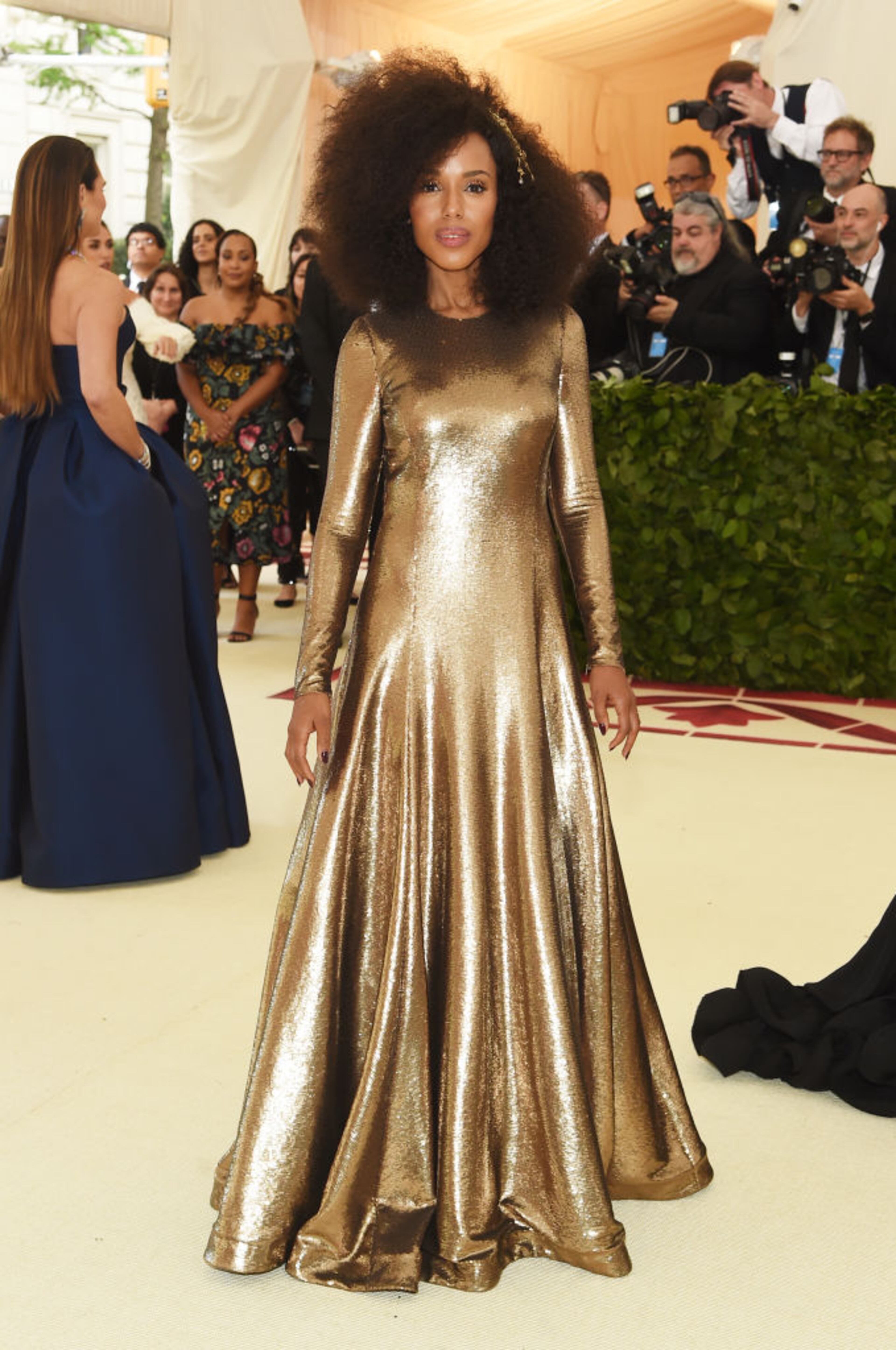 NEW YORK, NY - MAY 07: Kerry Washington attends the Heavenly Bodies: Fashion & The Catholic Imagination Costume Institute Gala at The Metropolitan Museum of Art on May 7, 2018 in New York City. (Photo by Jamie McCarthy/Getty Images)