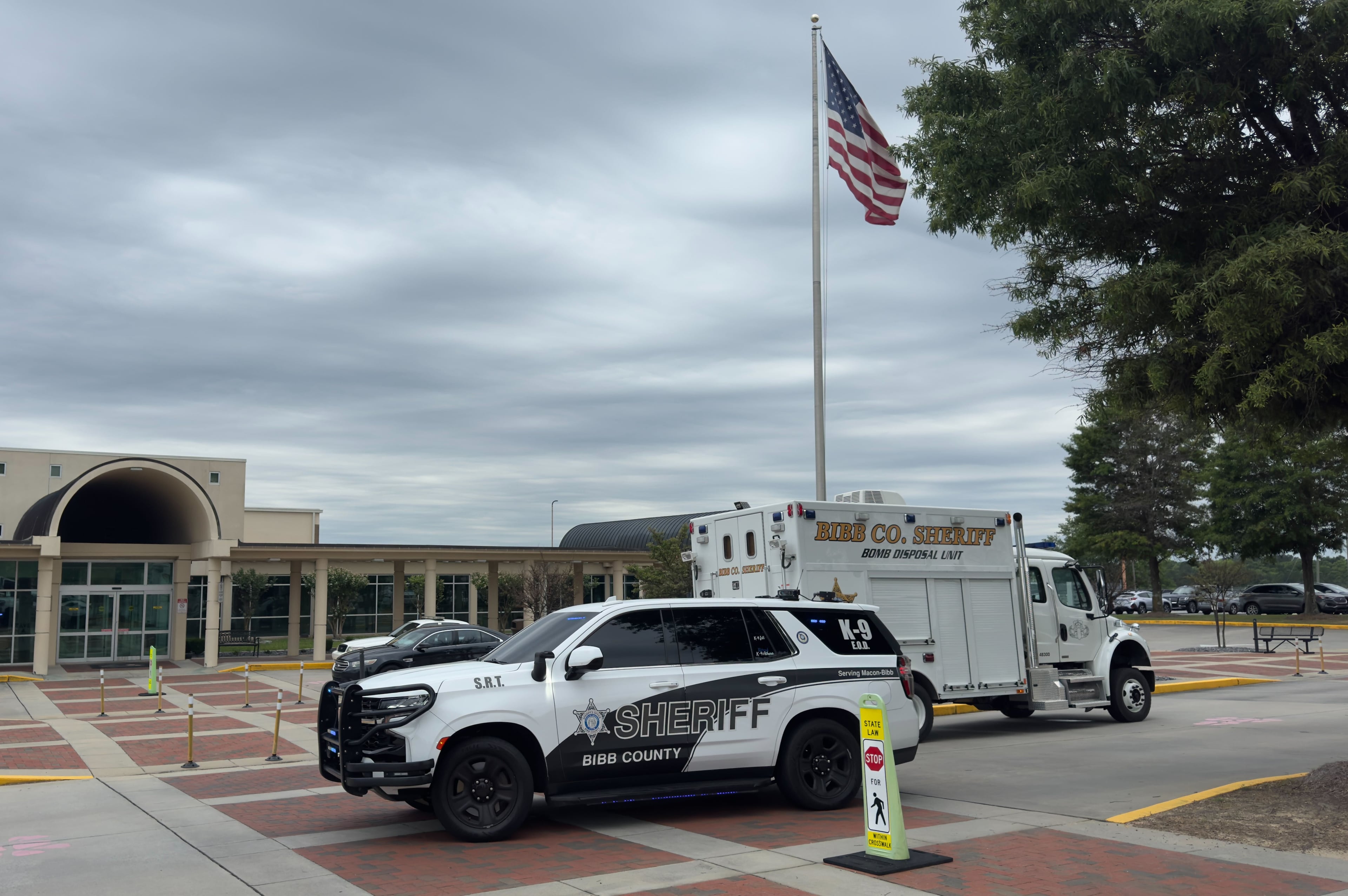 brad bomb squad macon