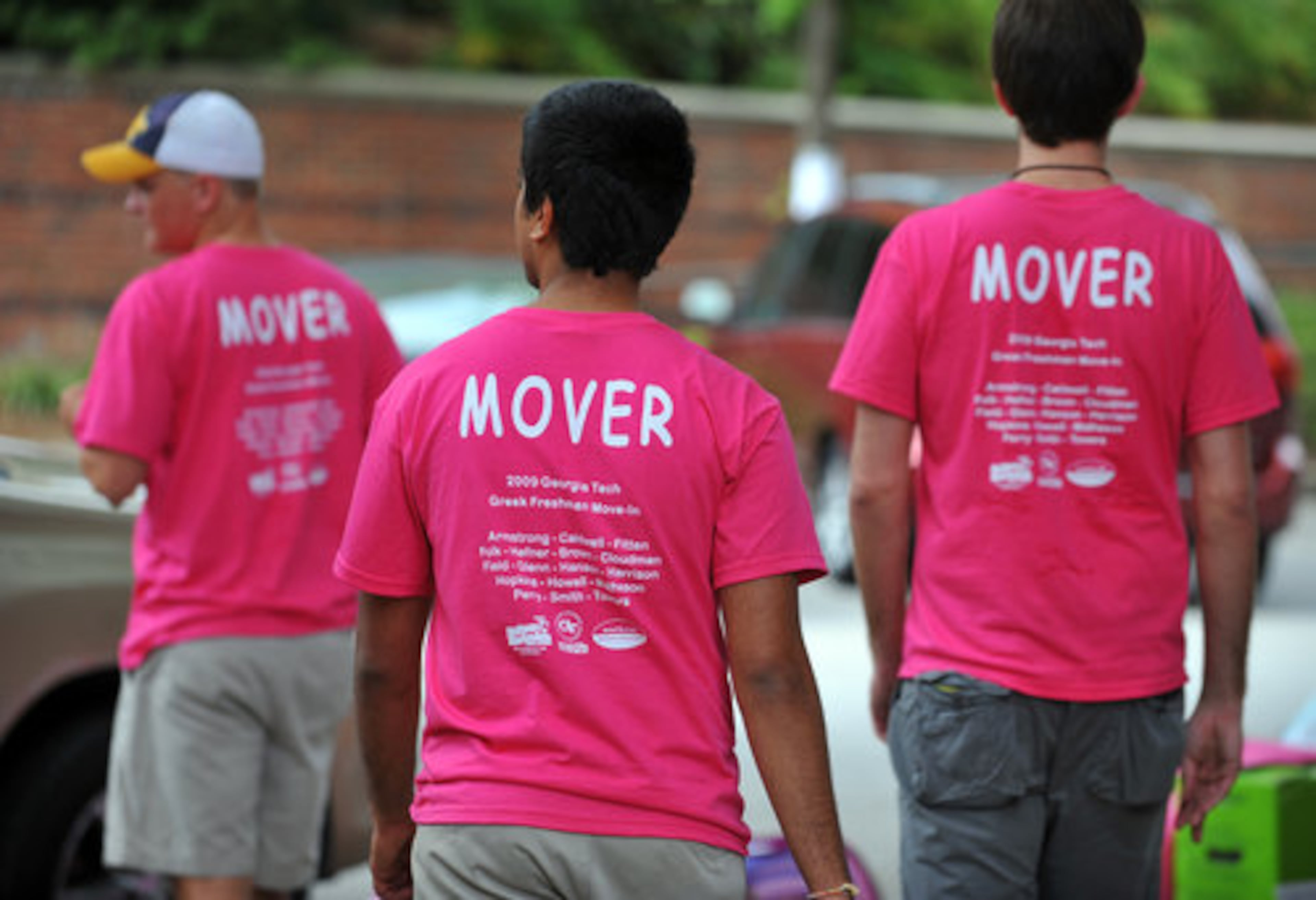 More than 200 members of the Greek Clubs helped freshmen move into the dorms, a tradition the past eight years.