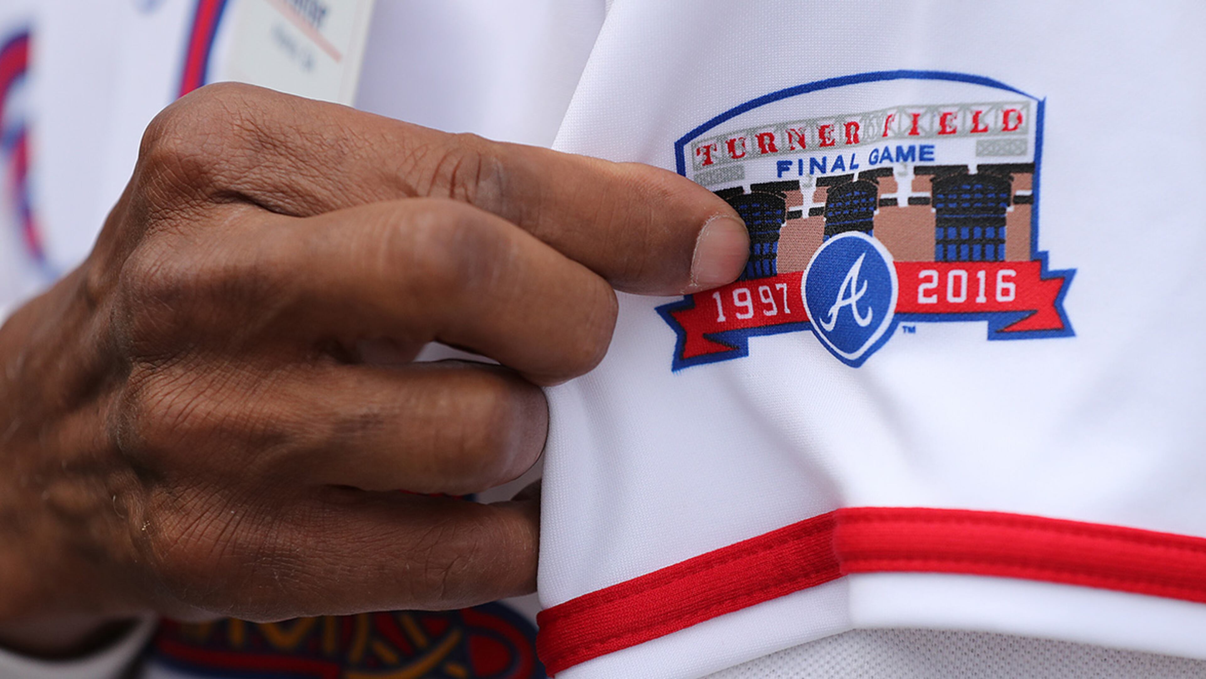 October 02, 2016 Atlanta: Longtime usher Walter Banks, who has worked over 4000 Braves games, including 1600 at Turner Field, sports his final game shirt as the Braves play their last game at Turner Field on Sunday, Oct. 2, 2016, in Atlanta. The team will move to a new stadium in Cobb County for the 2017 season. Curtis Compton /ccompton@ajc.com
