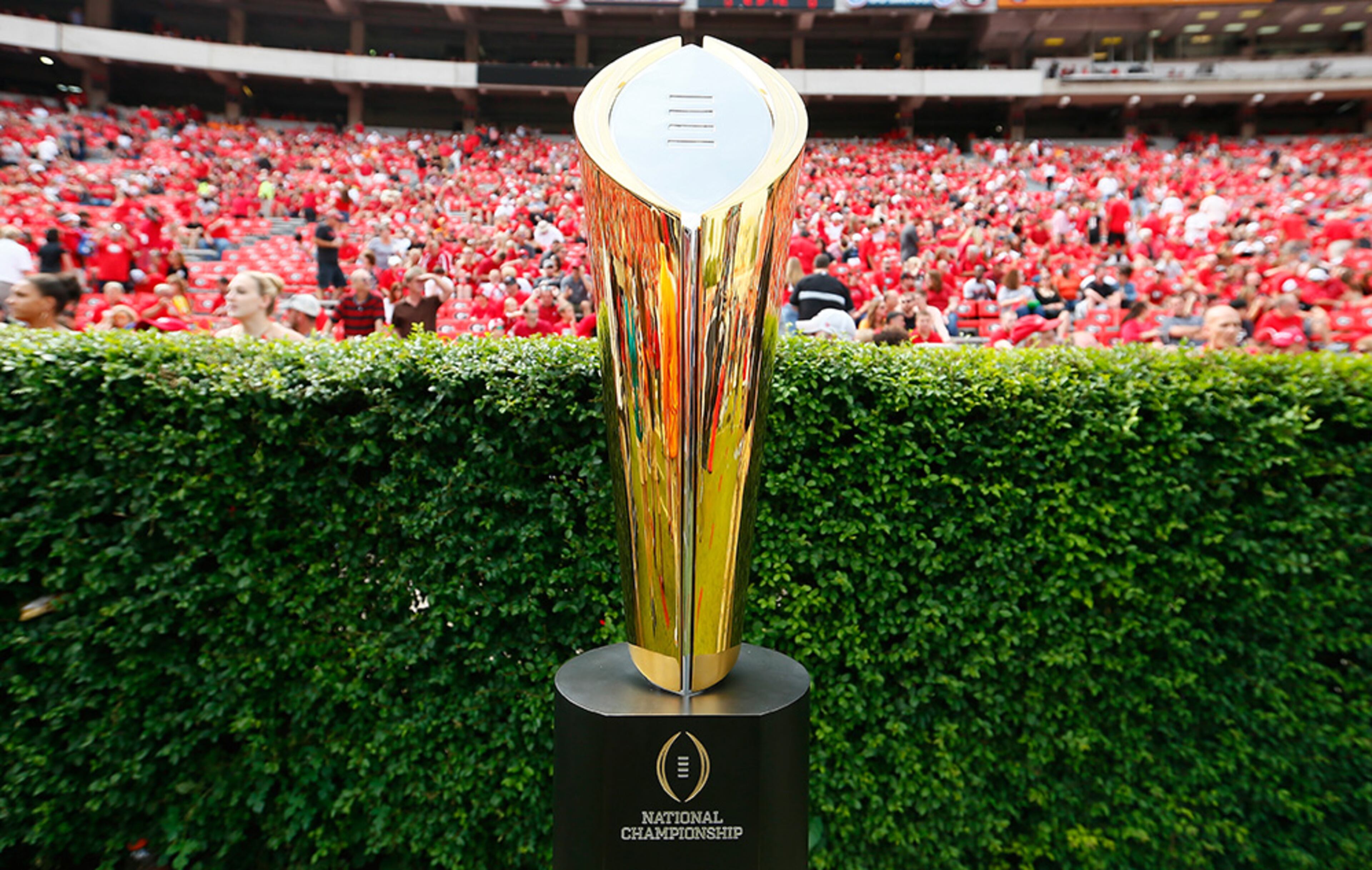 The college football season is month's away, but prognosticators in Vegas have picked their favorites to win the College Football Playoff National Championship trophy. No surprise, nine of the top 25 teams picked to win the national title are from the Southeastern Conference.