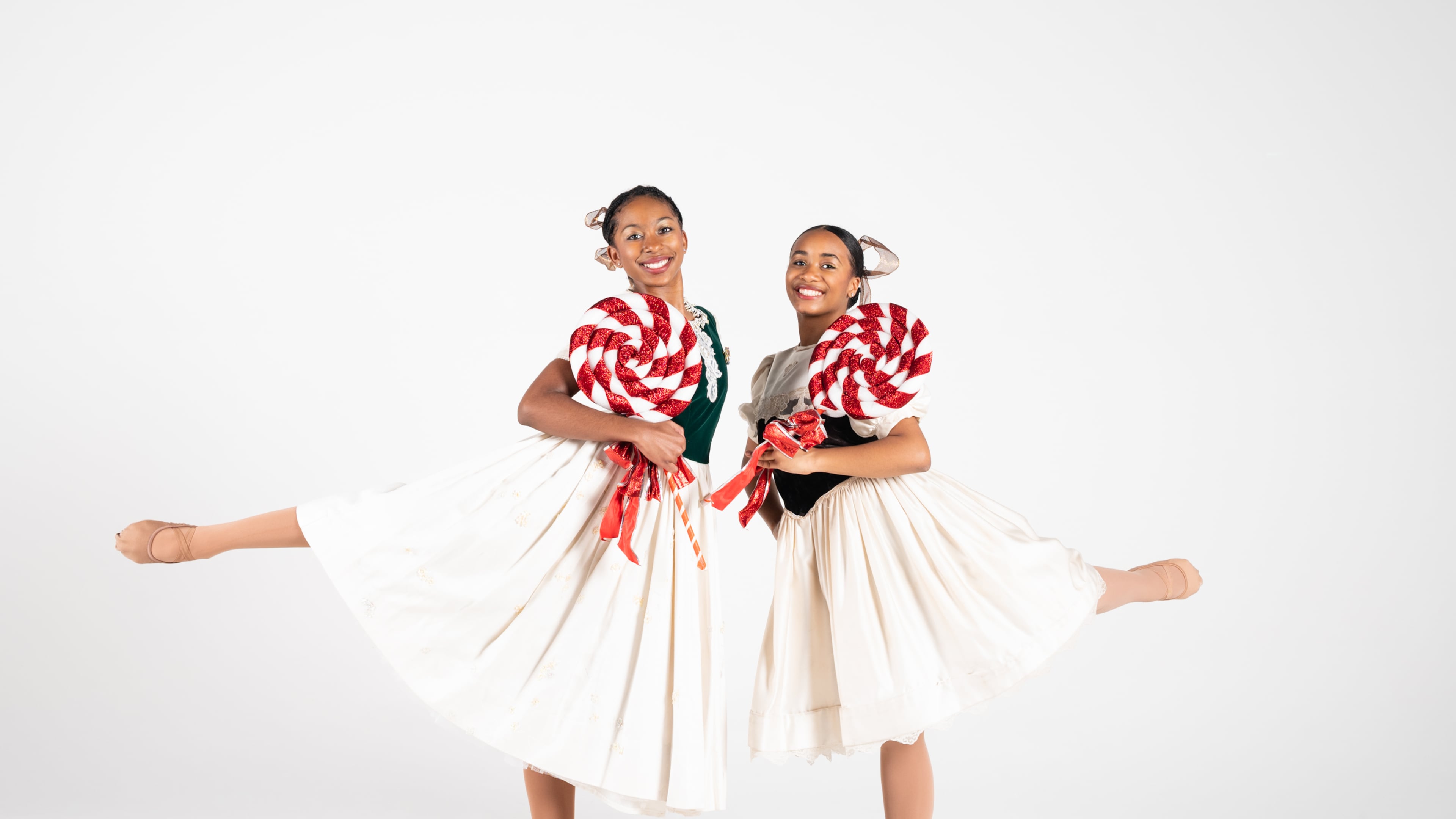 Justice Jones (left) Jaiyana Frankson (right) will debut as Sarah during Ballethnic Dance Company's upcoming performance run of "Urban Nutcracker."
(Courtesy of Shocphoto)