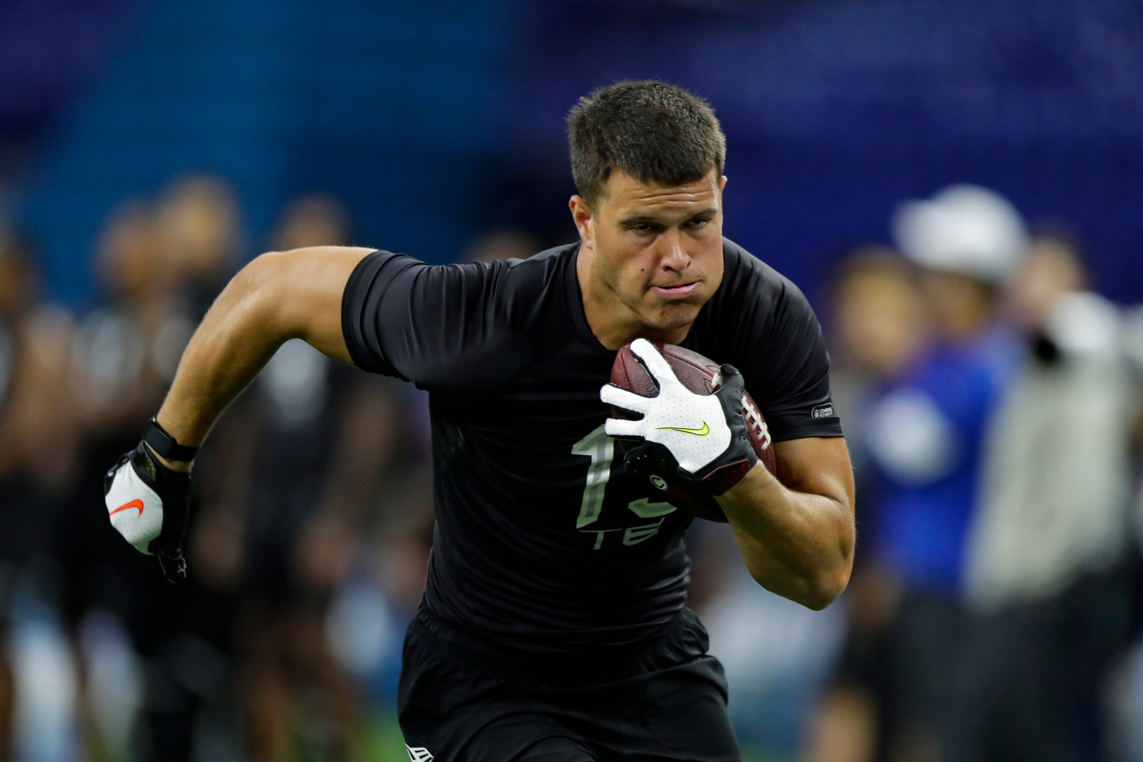 Georgia tight end Charlie Woerner runs a drill at the NFL football scouting combine in Indianapolis, Thursday, Feb. 27, 2020. (AP Photo/Michael Conroy)