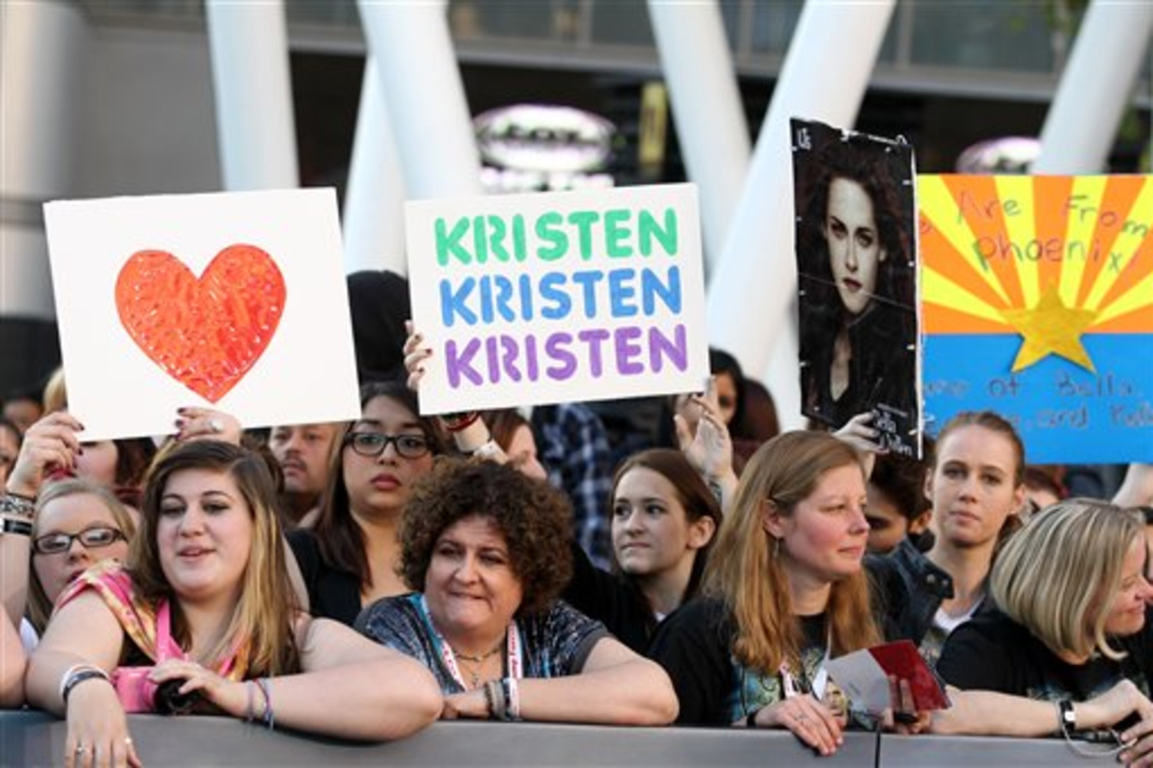 Fans attend the world premiere of "The Twilight Saga: Breaking Dawn Part II" at the Nokia Theatre on Monday, Nov. 12, 2012, in Los Angeles. (Photo by Matt Sayles/Invision/AP)