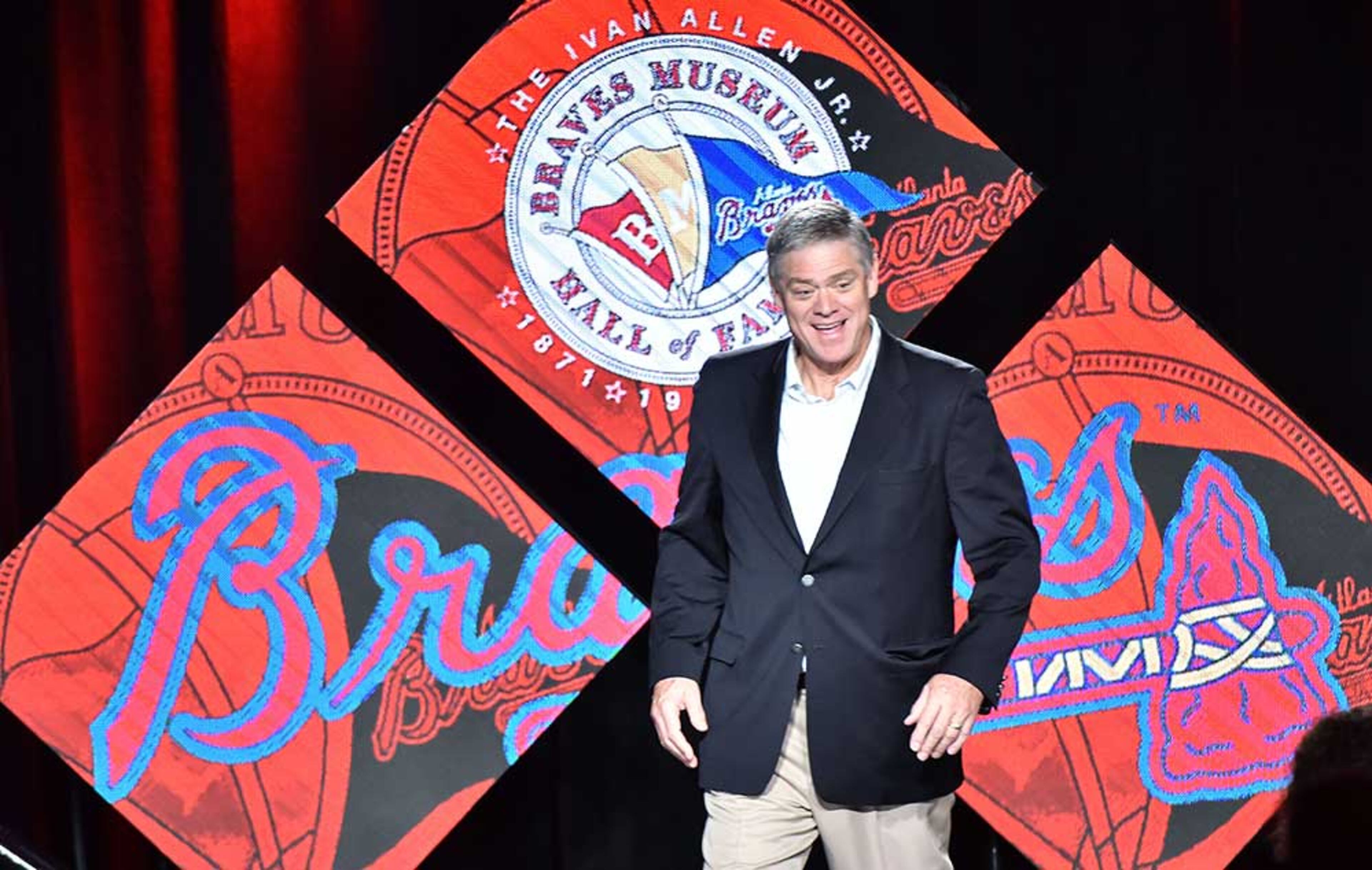 Atlanta Braves Hall of Famer Dale Murphy is introduced during Braves Hall of Fame luncheon at Hyatt Regency on Friday, August 19, 2016. Atlanta Braves President John Schuerholz and former outfielder Andruw Jones were inducted into the Braves Hall of Fame. The duo were inducted during a luncheon and honored that evening in a pregame ceremony before the Braves play the Washington Nationals.