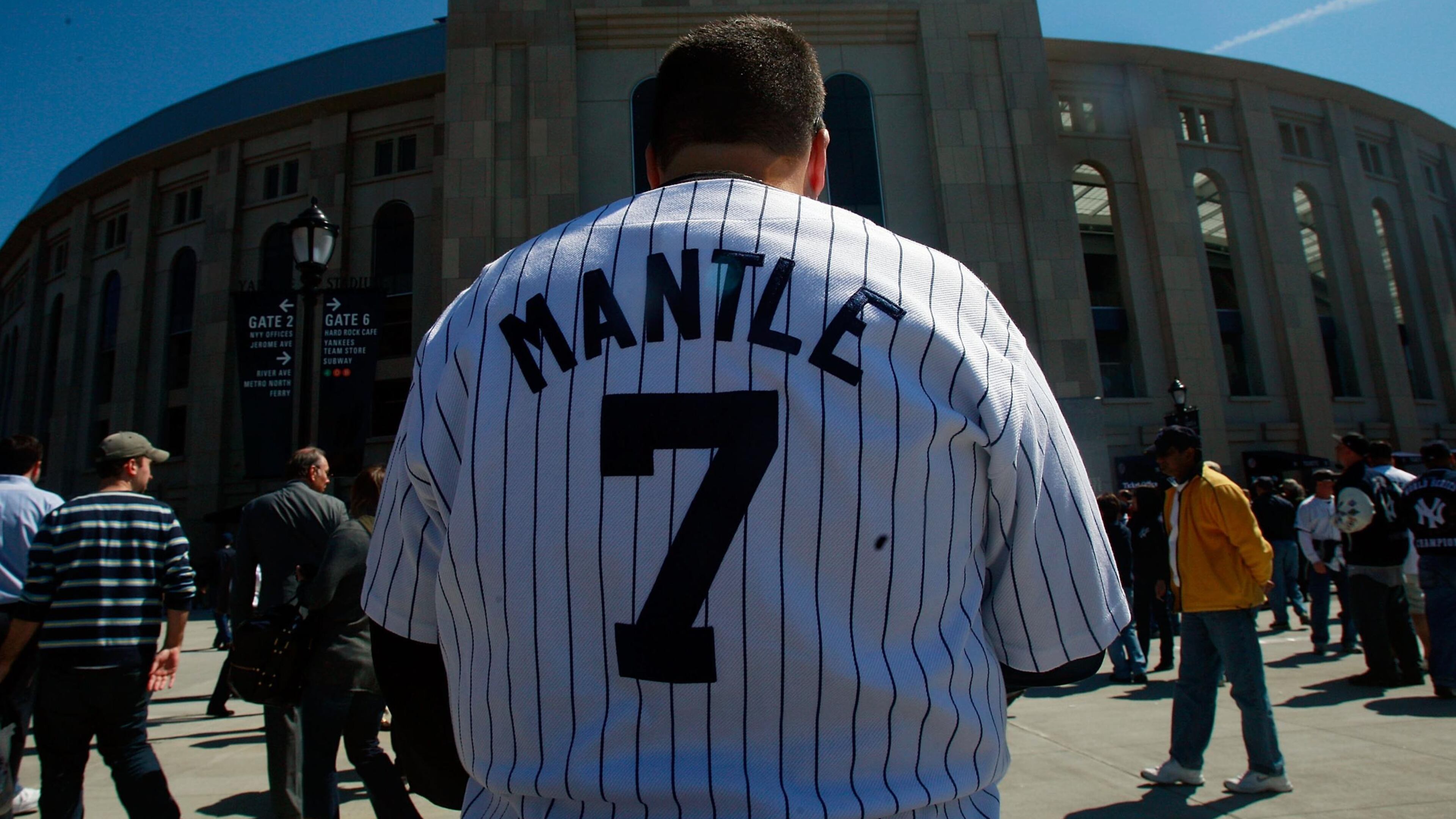 MIckey Mantle remains a favorite among baseball fans, and a road jersey worn by the Hall of Famer in 1964 sold for a record amount Saturday.
