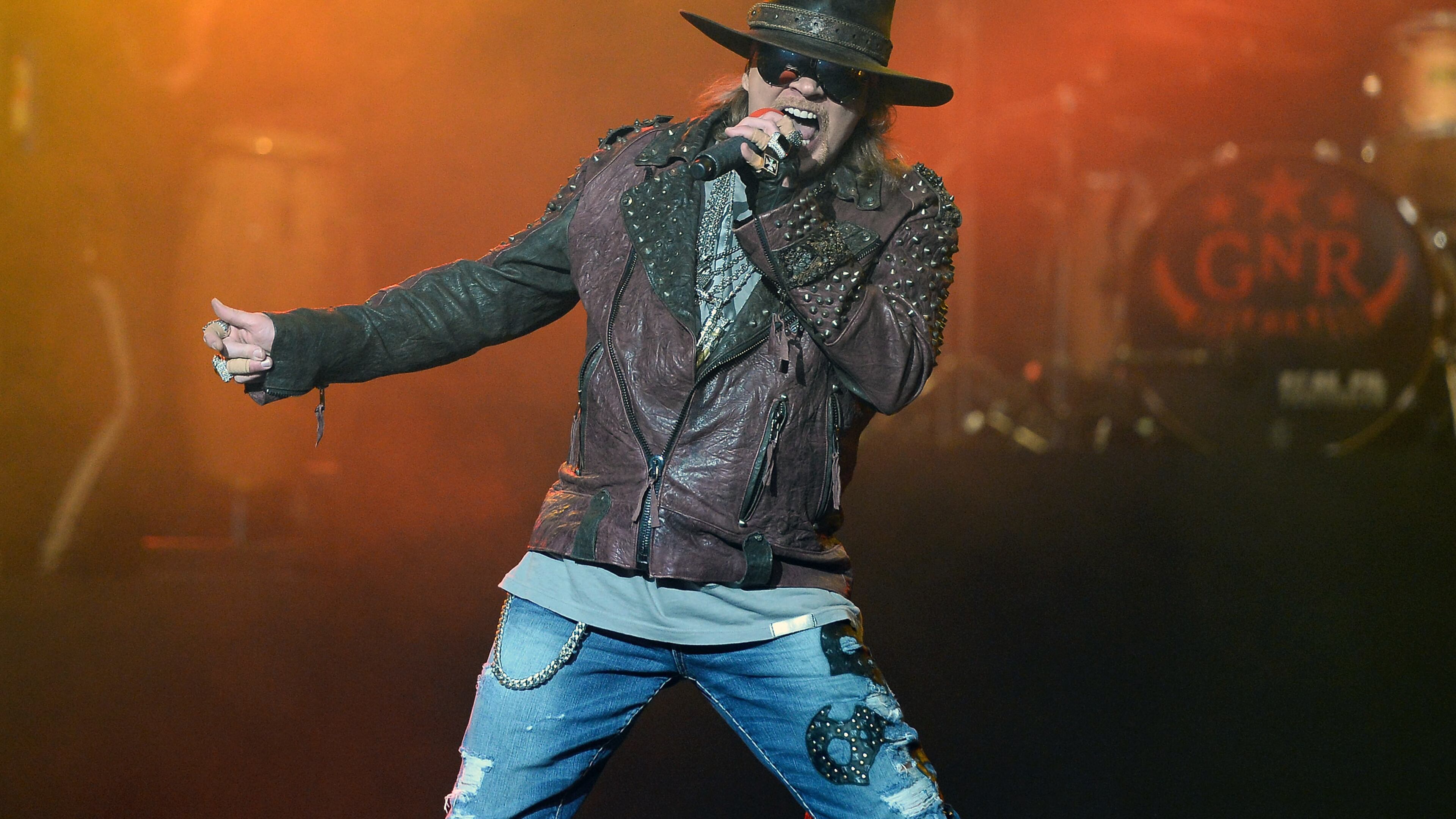LAS VEGAS, NV - MAY 21: Singer Axl Rose of Guns N' Roses performs at The Joint inside the Hard Rock Hotel & Casino during the opening night of the band's second residency, "Guns N' Roses - An Evening of Destruction. No Trickery!" on May 21, 2014 in Las Vegas, Nevada. (Photo by Ethan Miller/Getty Images)