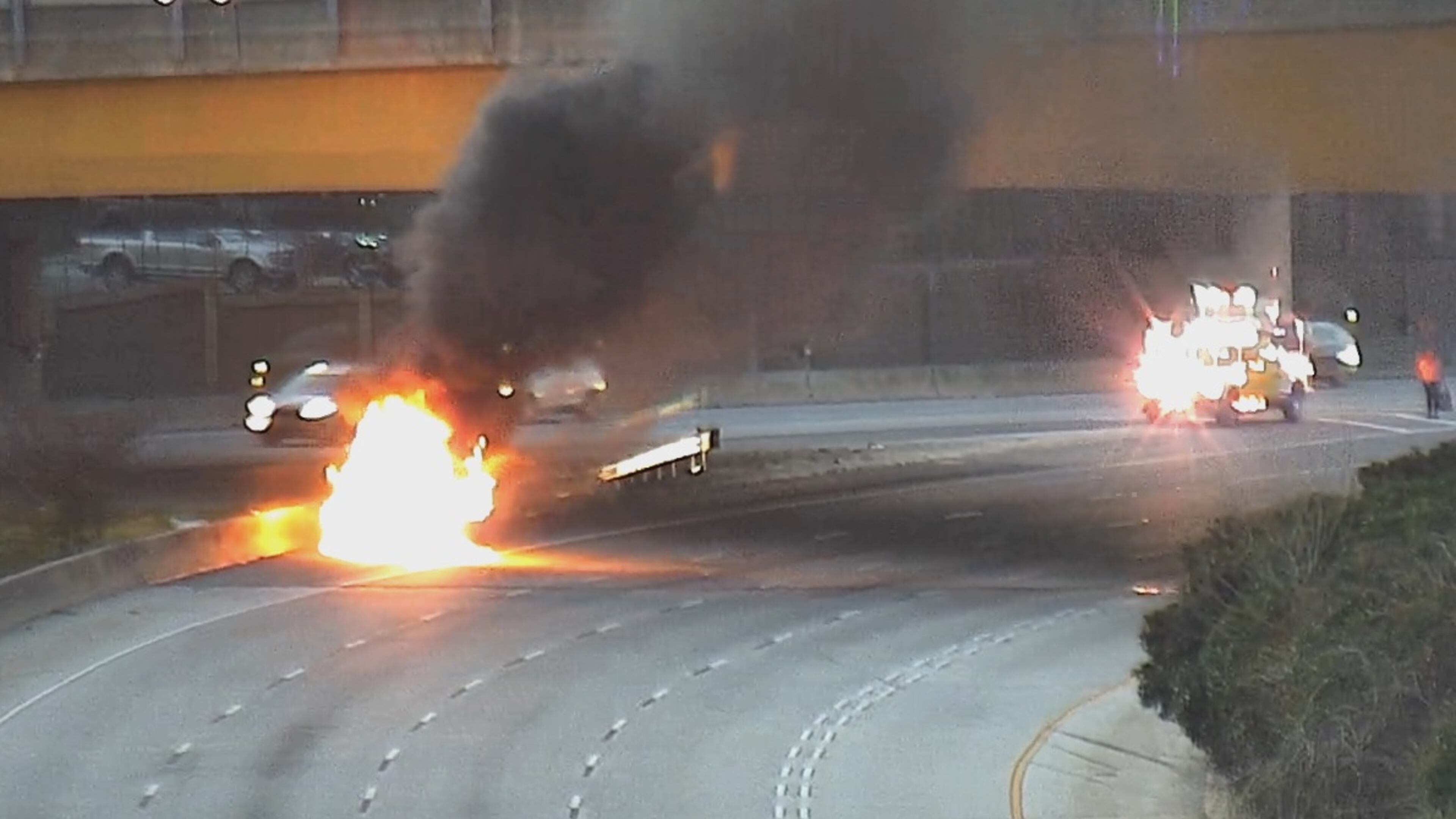 Atlanta firefighters quickly put out the blaze, and there doesn’t appear to be any damage to the 17th Street bridge, the Traffic Center reported.
