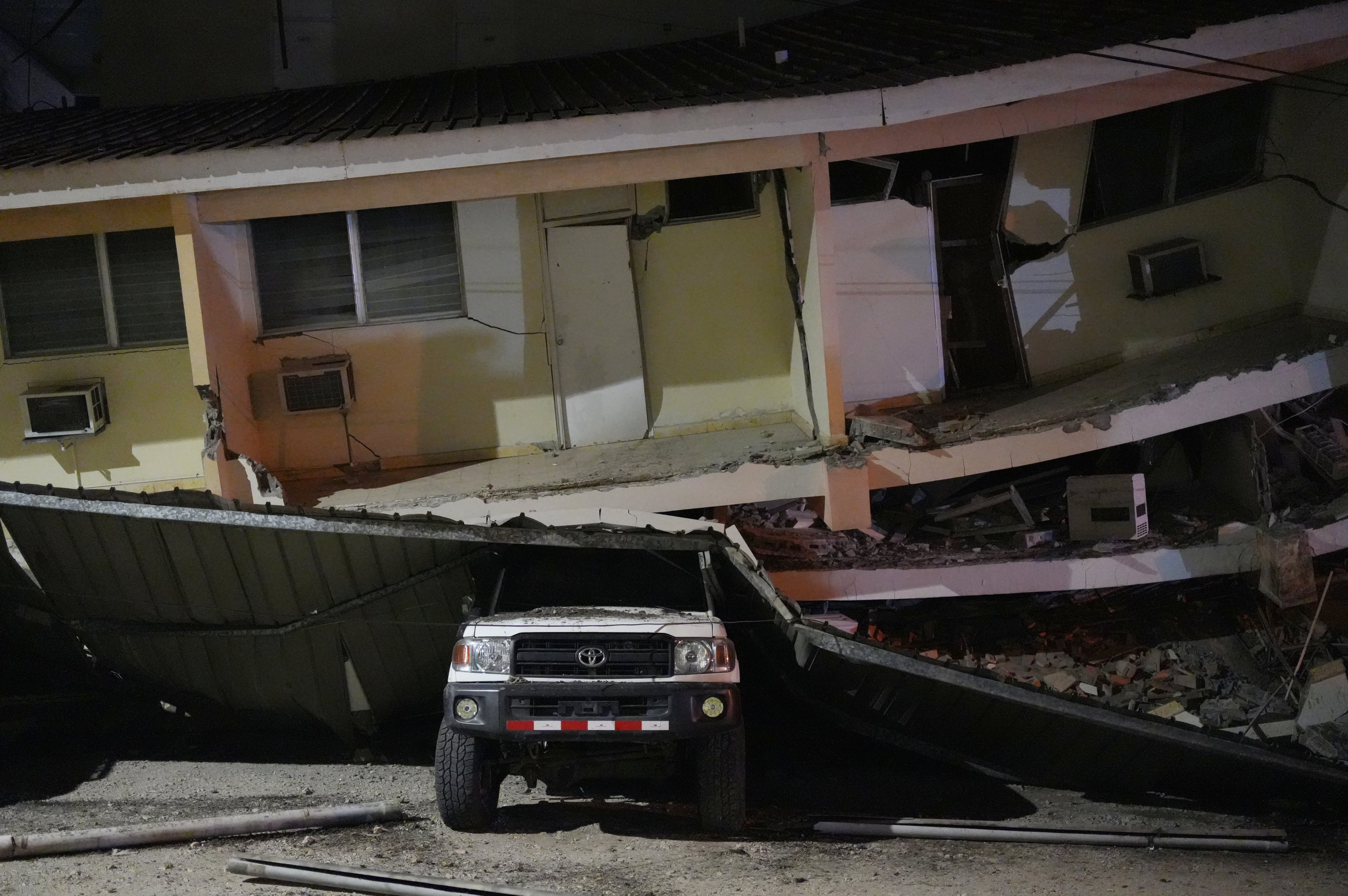 APTOPIX Panama Earthquake