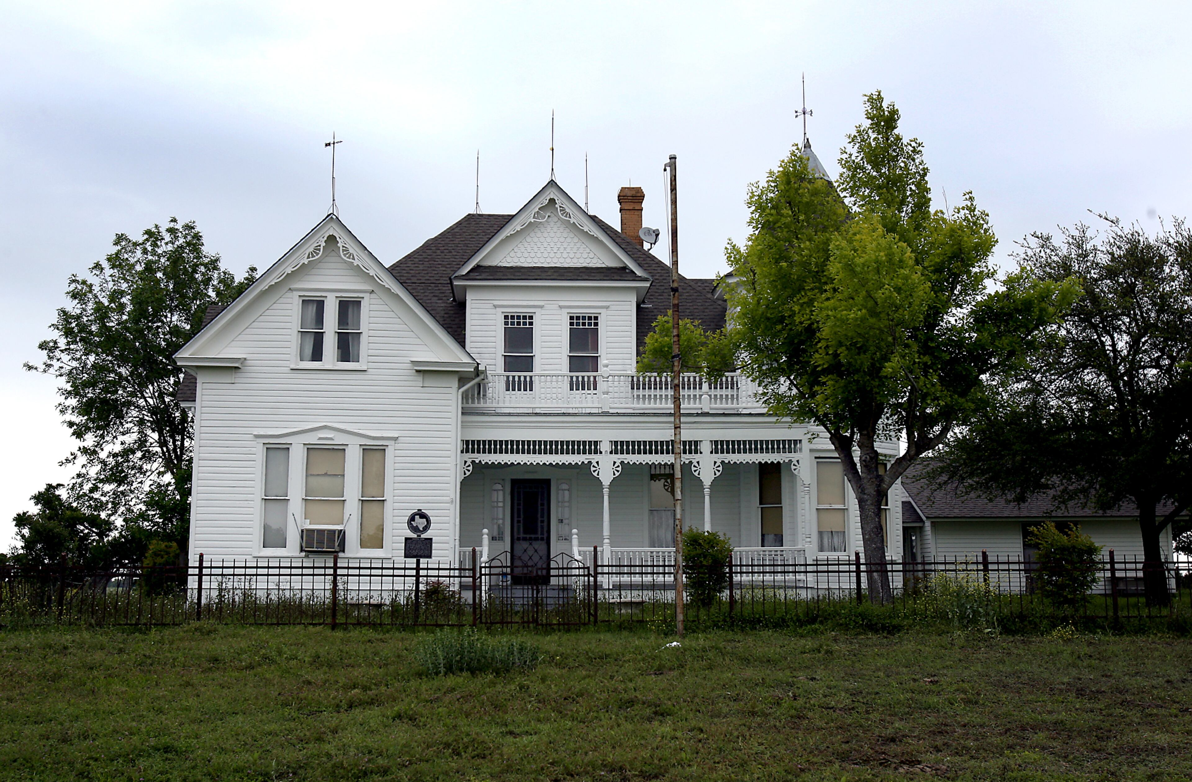 8 "Children of the Corn" films: Children Of The Corn (1984), Children Of The Corn II: The Final Sacrifice (1993), Children Of The Corn III: Urban Harvest (1995), Children Of The Corn IV: The Gathering (1996), Children Of The Corn V: Fields of Terror (1998), Children Of The Corn 666: Isaac's Return (1999), Children Of The Corn: Revelation (2001), Children Of The Corn: Genesis (2011). The horror films were based on a Stephen King short story.
