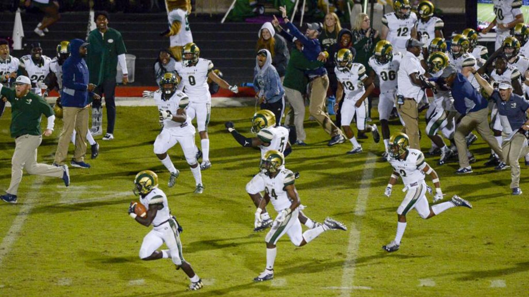 Footballaa Class AAAAAAA blog: Region 4 football preview