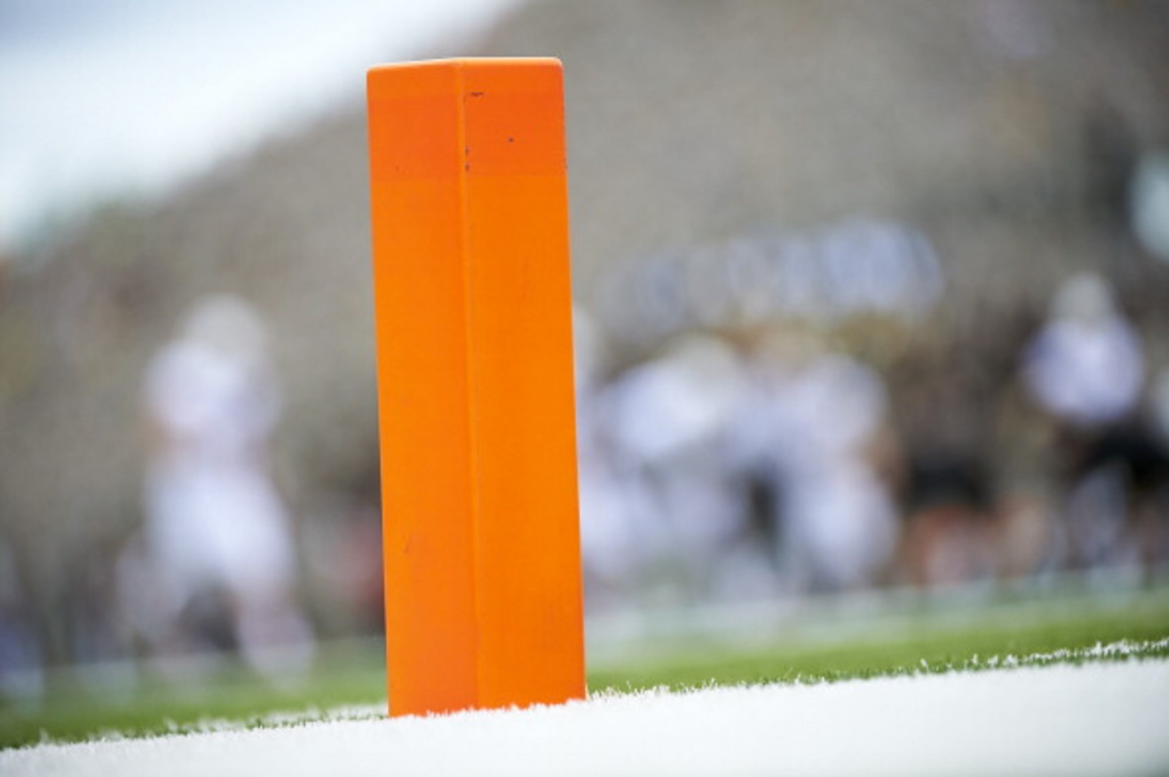 Camellia Bowl, Dec. 20, 9:15 p.m., ESPN, in Montgomery, Ala.: Members of Bowling Green and South Alabama will leave the Camellia Bowl with a commemorative pylon.