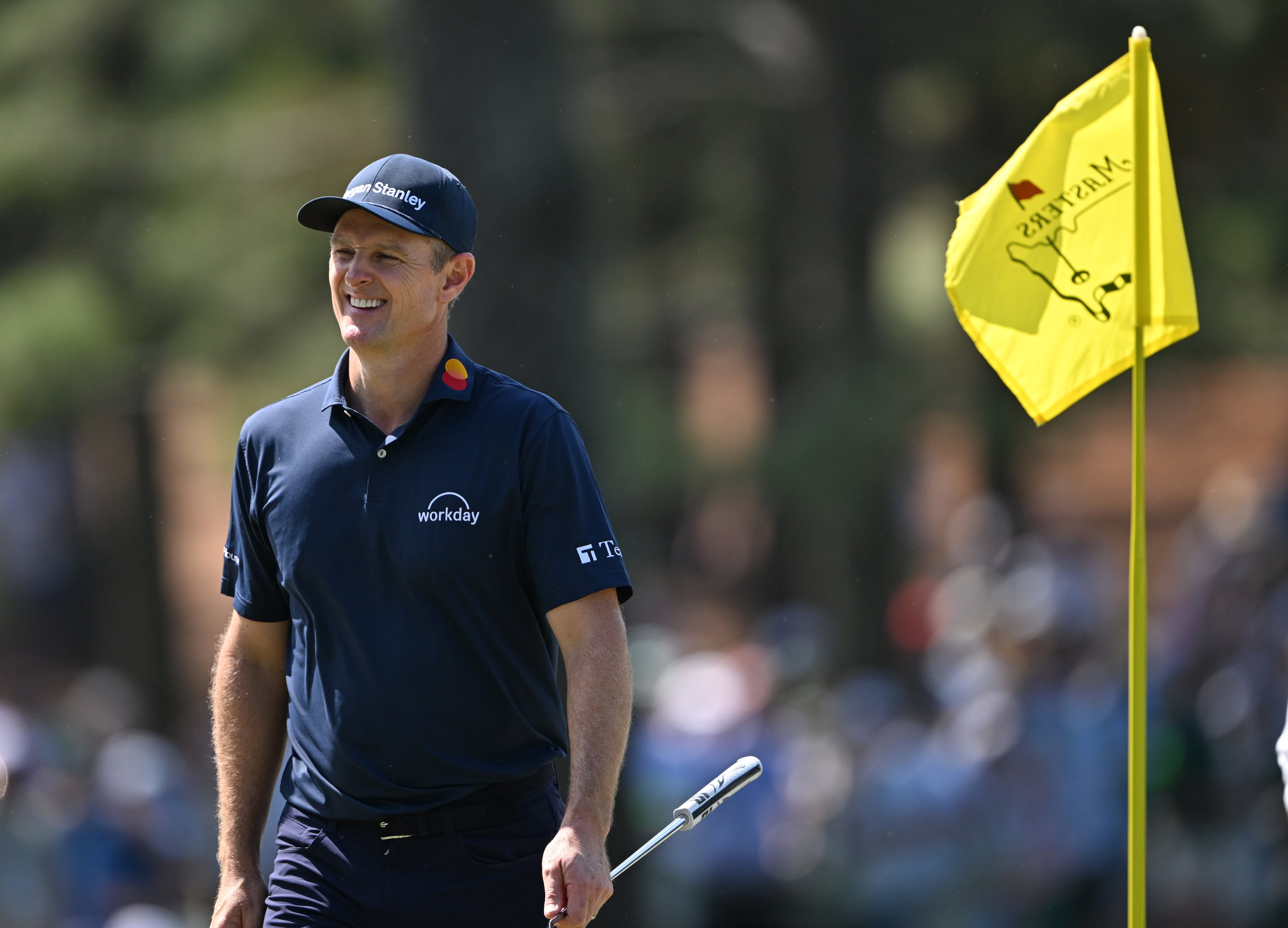 Justin Rose walks up to seventh green during final round of the Masters, at Augusta National Golf Club, Sunday, April 12, 2026, in Augusta, GA (Hyosub Shin/AJC)