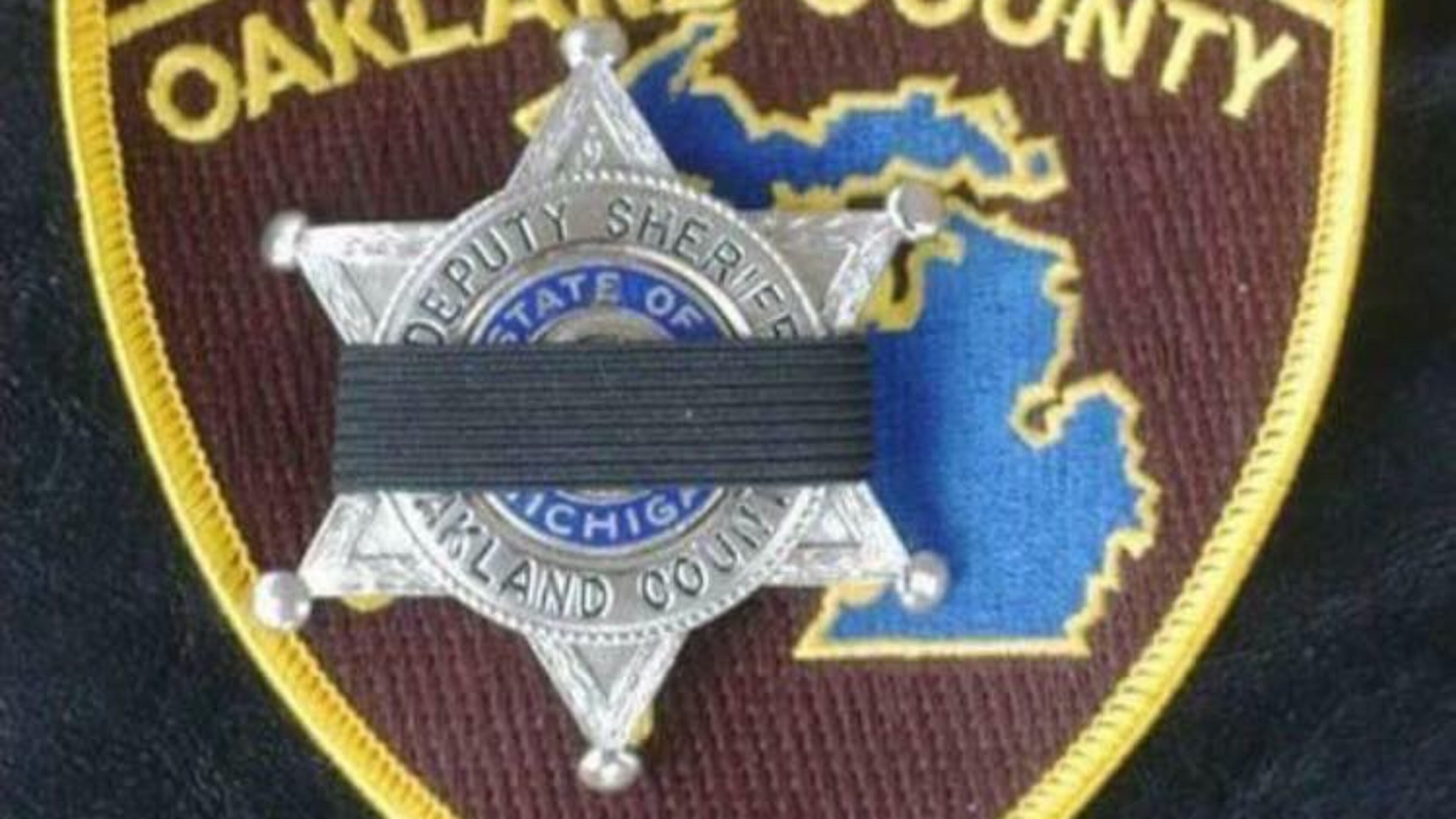 The deputy killed was a 22-year veteran of the Oakland County Sheriff's Office.