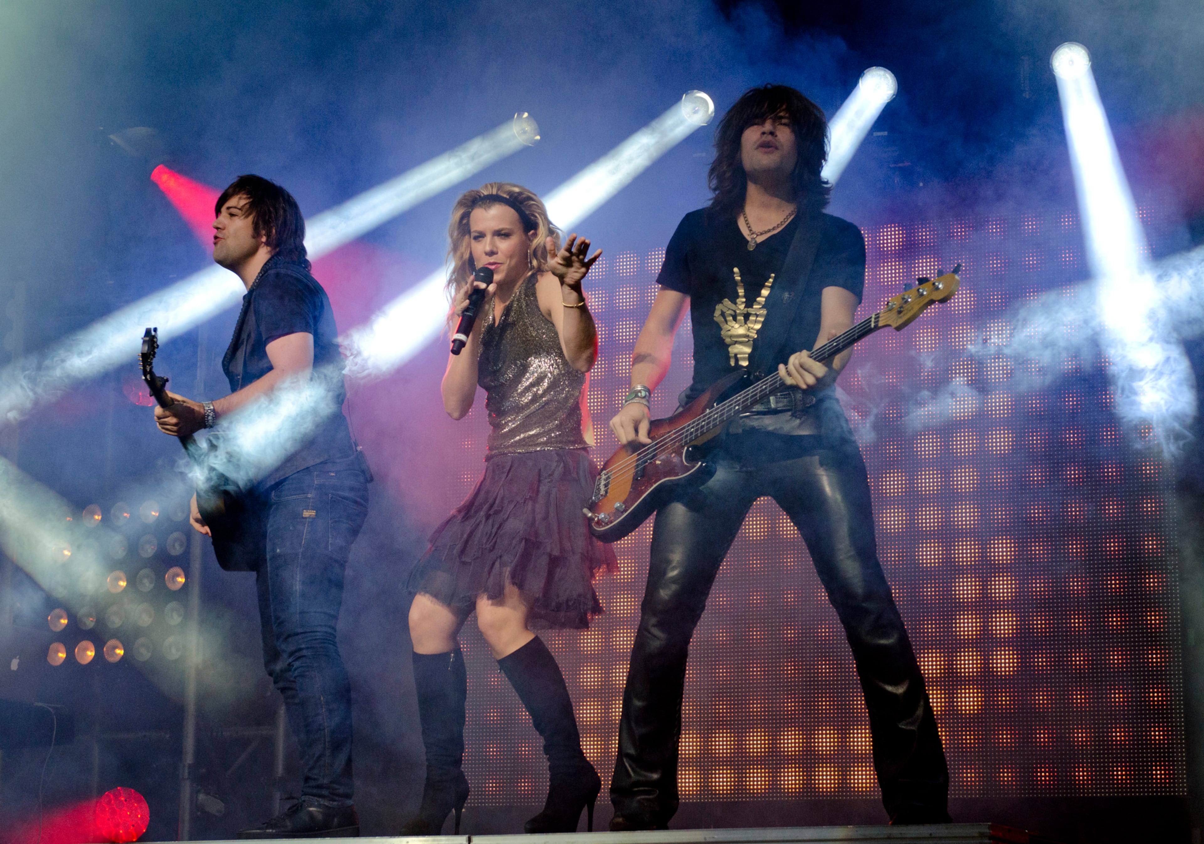 Country stars and family affair The Band Perry brought their high-energy set to their fans at Riverbend Music Center in Cincinnati, Ohio.