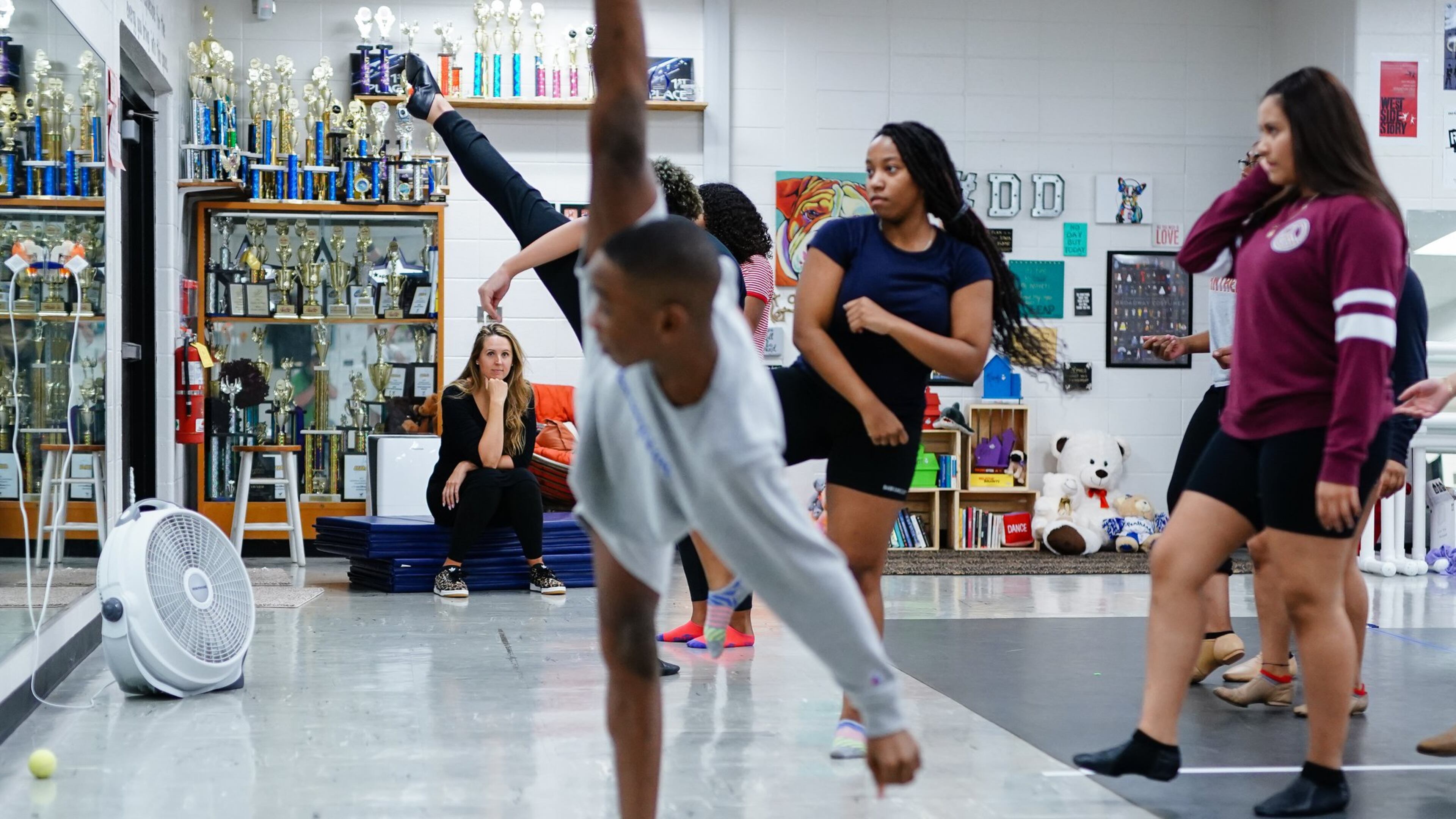 Teacher Melissa Colon, seated, watches as students practice a dance routine at Babb Middle School on Monday, October 21, 2019, in Forest Park. ELIJAH NOUVELAGE/SPECIAL TO THE ATLANTA JOURNAL-CONSTITUTION