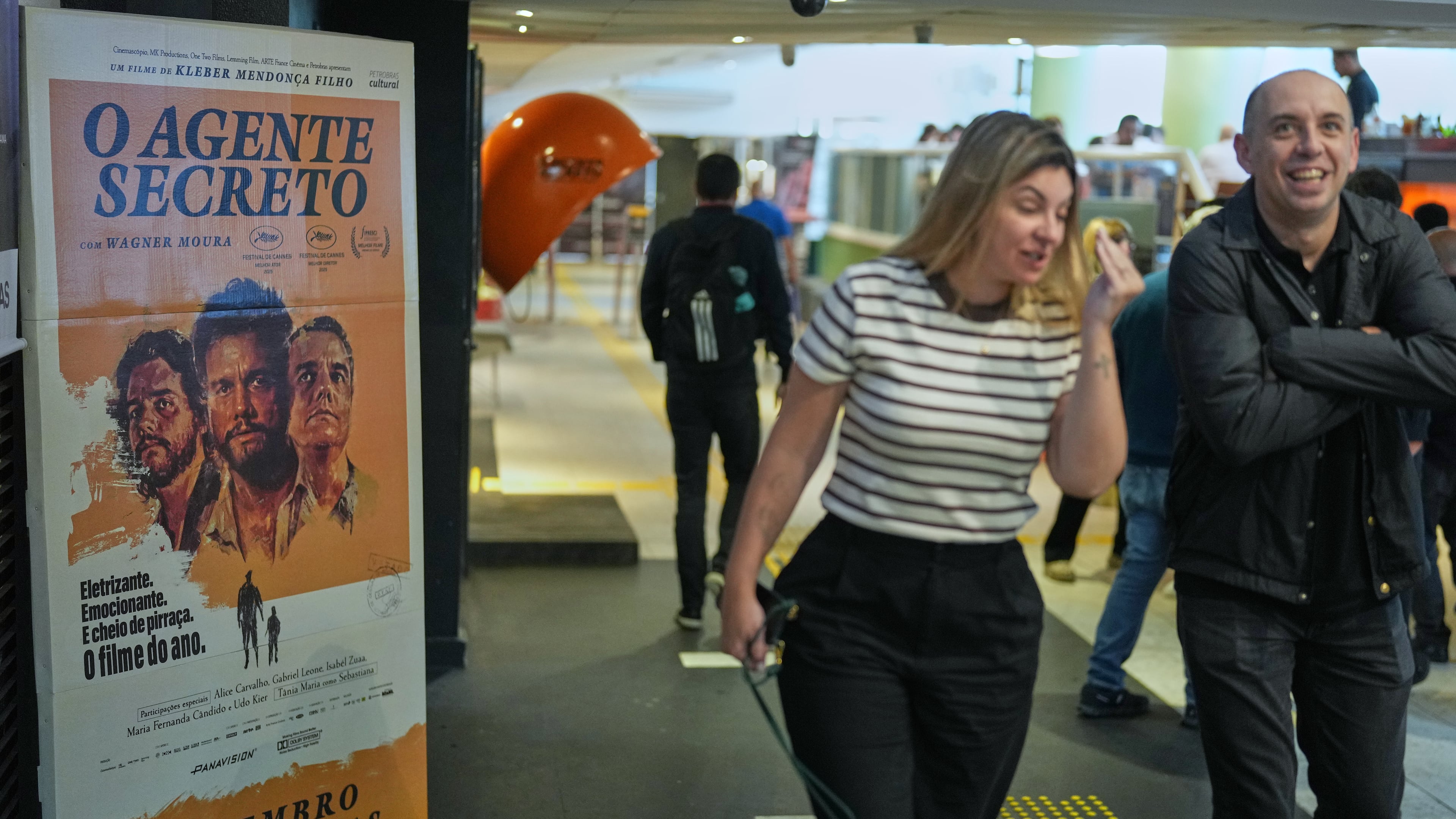 A billboard promoting the Oscar-nominated film The Secret Agent is displayed outside a movie theater in Sao Paulo, Thursday, Jan. 22, 2026. (AP Photo/Andre Penner)
