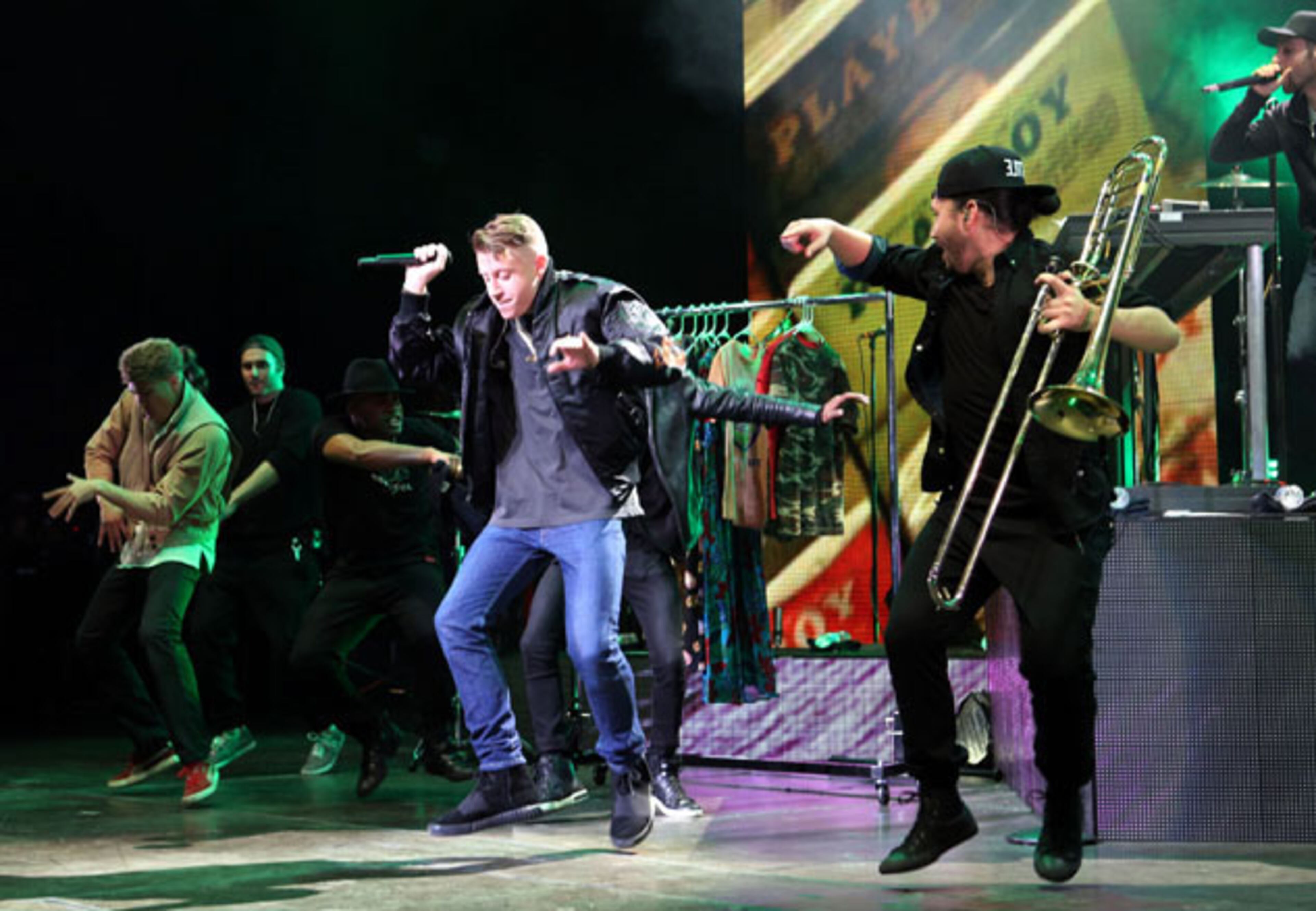 Macklemore & Ryan Lewis perform "Thrift Shop" at the Fox Theatre on Friday night, Jan. 29, 2016. Robb Cohen Photography & Video/ www.RobbsPhotos.com