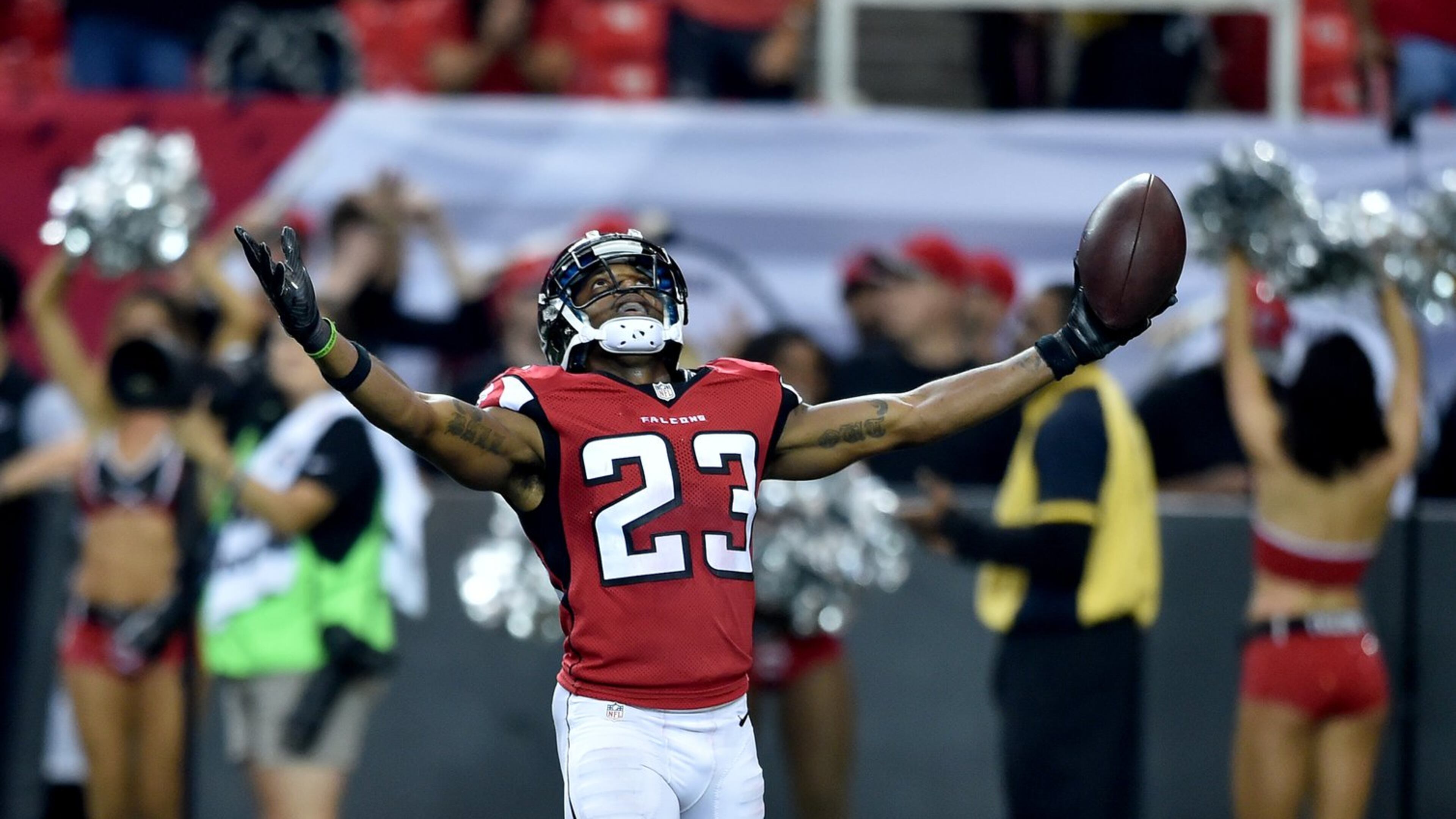 October 2, 2016 Atlanta: Atlanta Falcons cornerback Robert Alford reacts after making his second interception in the 4th quarter against the Carolina Panthers in the Georgia Dome Sunday October 2, 2016. BRANT SANDERLIN/BSANDERLIN@AJC.COM