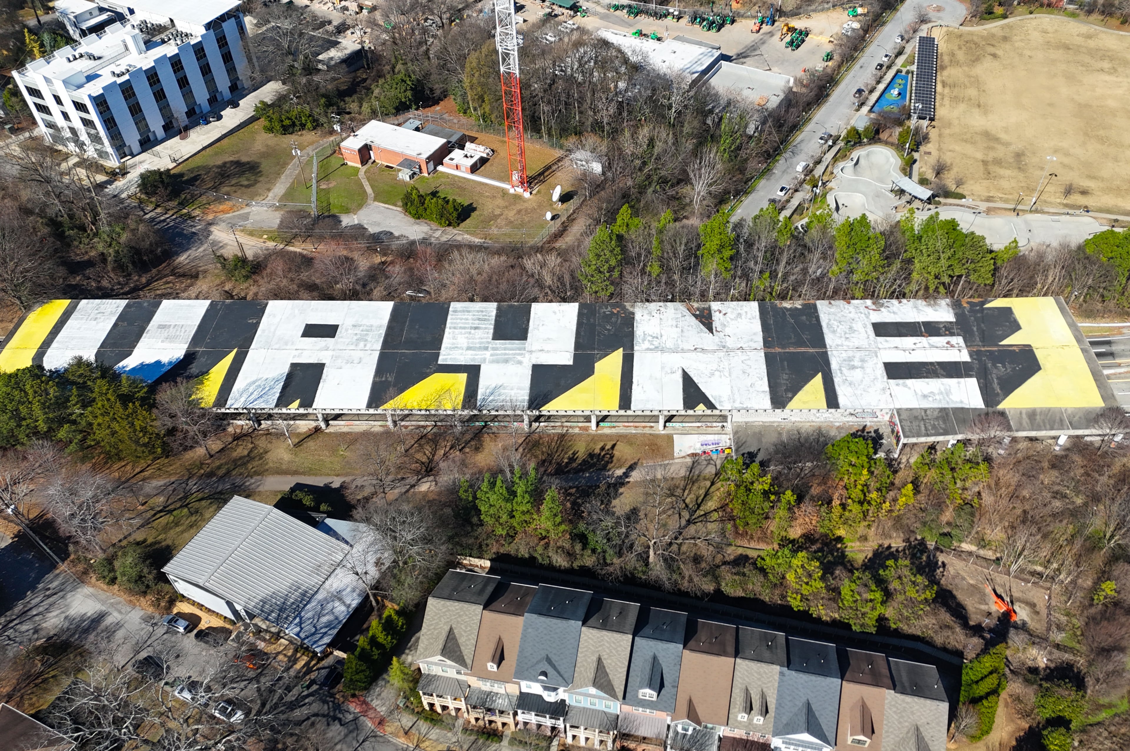 AAJC 04??26 Atlanta's secret murals