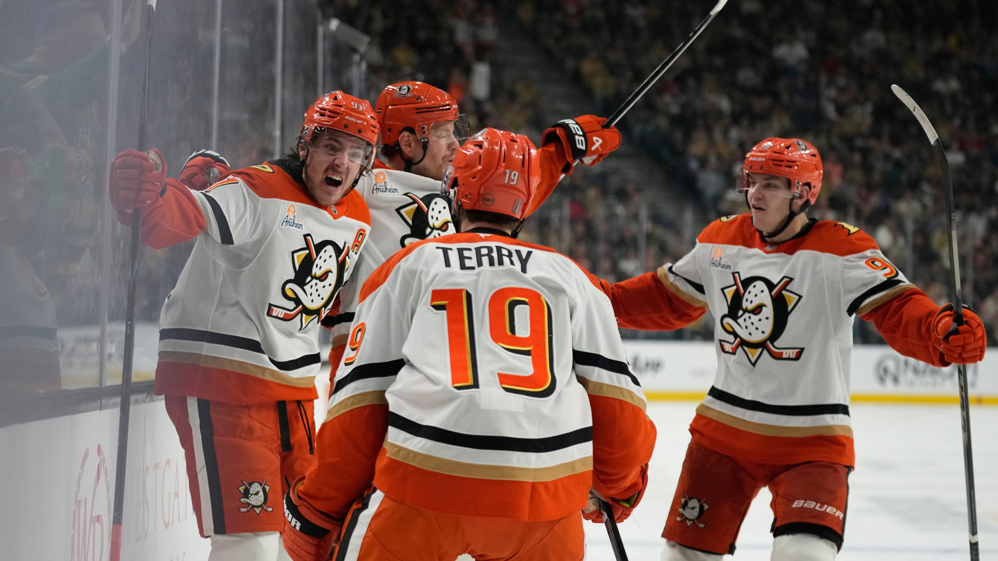 Anaheim Ducks center Leo Carlsson, left, celebrates after scoring against the Vegas Golden Knights during the third period of Game 2 of a second-round NHL hockey Stanley Cup playoff series Wednesday, May 6, 2026, in Las Vegas. (AP Photo/John Locher)