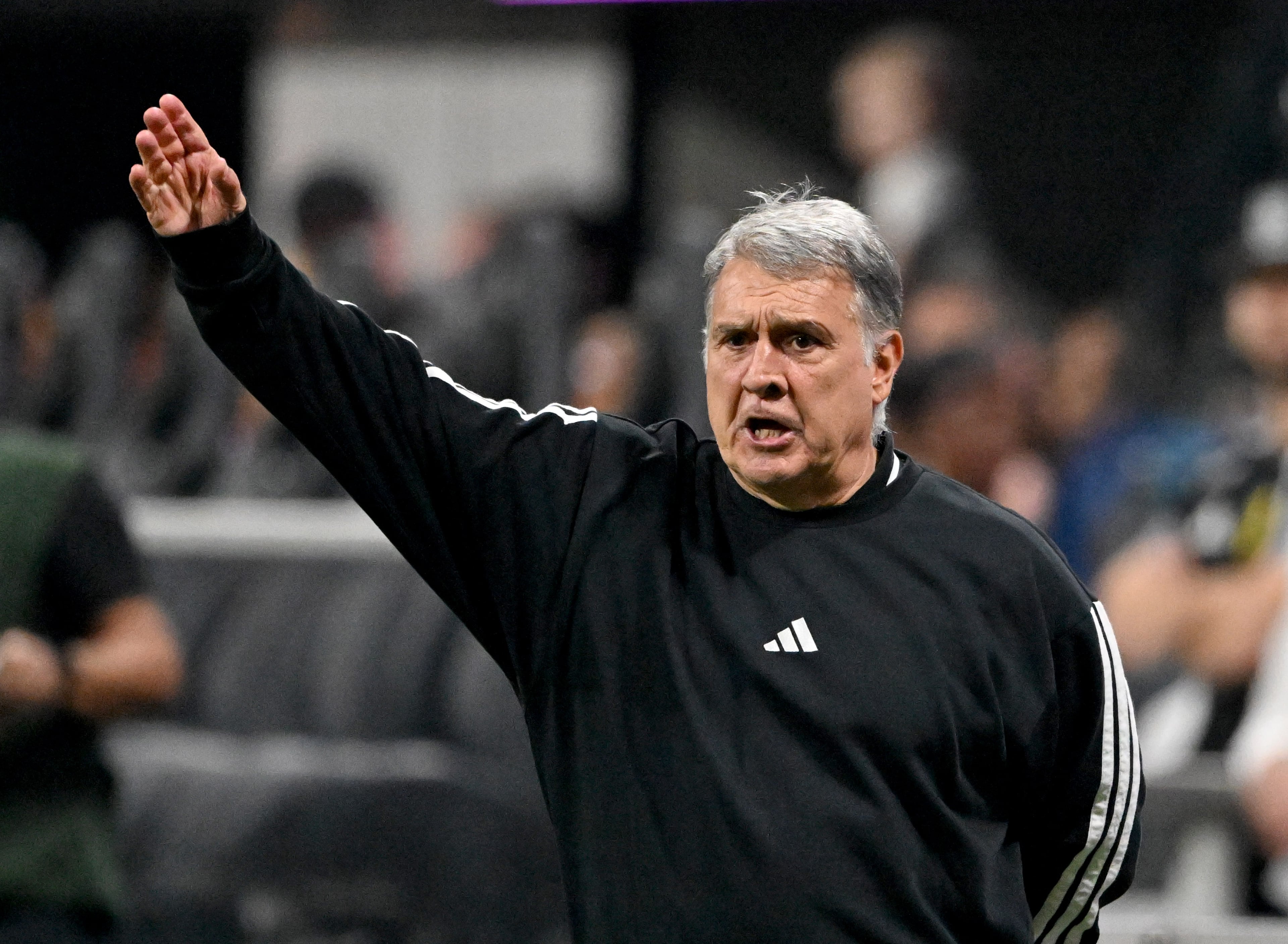 Atlanta United Head Coach Gerardo "Tata" Martino shouts instructions during the second half in Atlanta United's home opener at Mercedes-Benz Stadium, Saturday, March 7, 2026, in Atlanta. Real Salt Lake won 3-2 over Atlanta United. (Hyosub Shin/AJC)