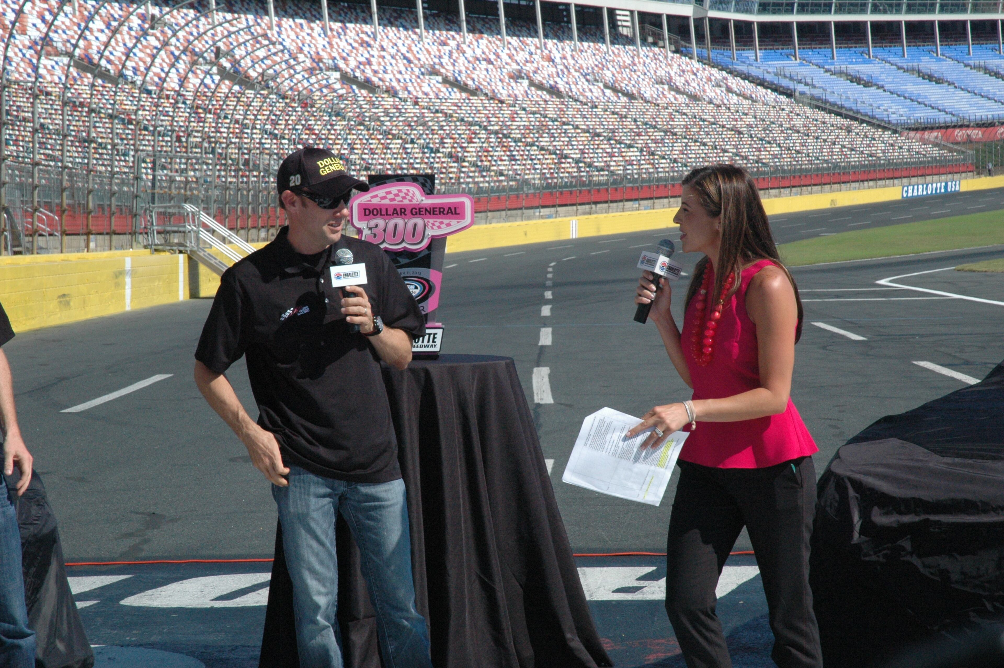 On Tuesday morning, NASCAR drivers Matt Kenseth, Brian Vickers and Elliot Sadler teamed up with breast cancer survivors to paint the pit wall at Charlotte Motor Speedway pink in honor of breast cancer awareness.