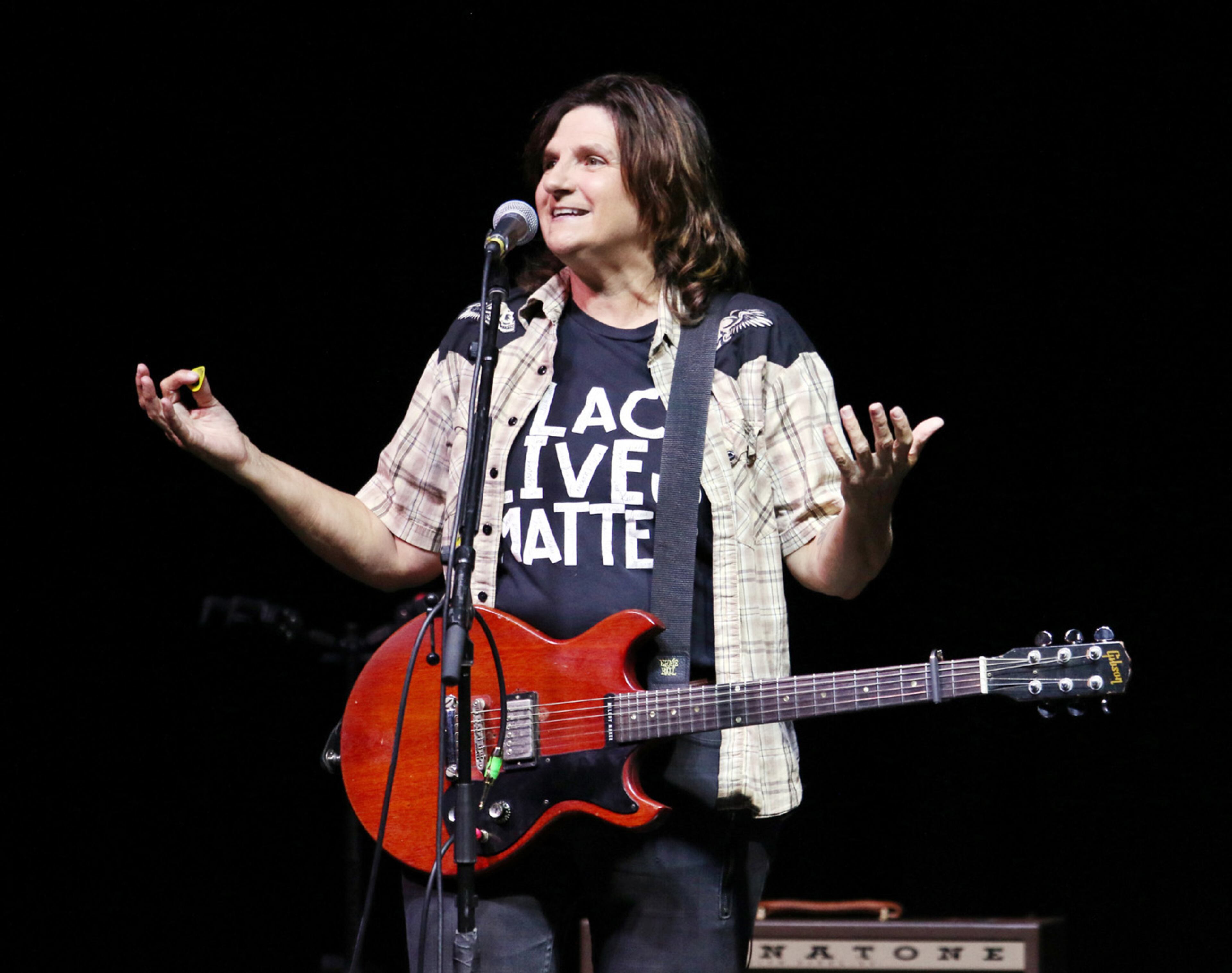 Atlanta's Indigo Girls performed on Thursday night, June 9 at Cadence Bank Amphitheatre at Chastain Park.
Robb Cohen for the Atlanta Journal-Constitution