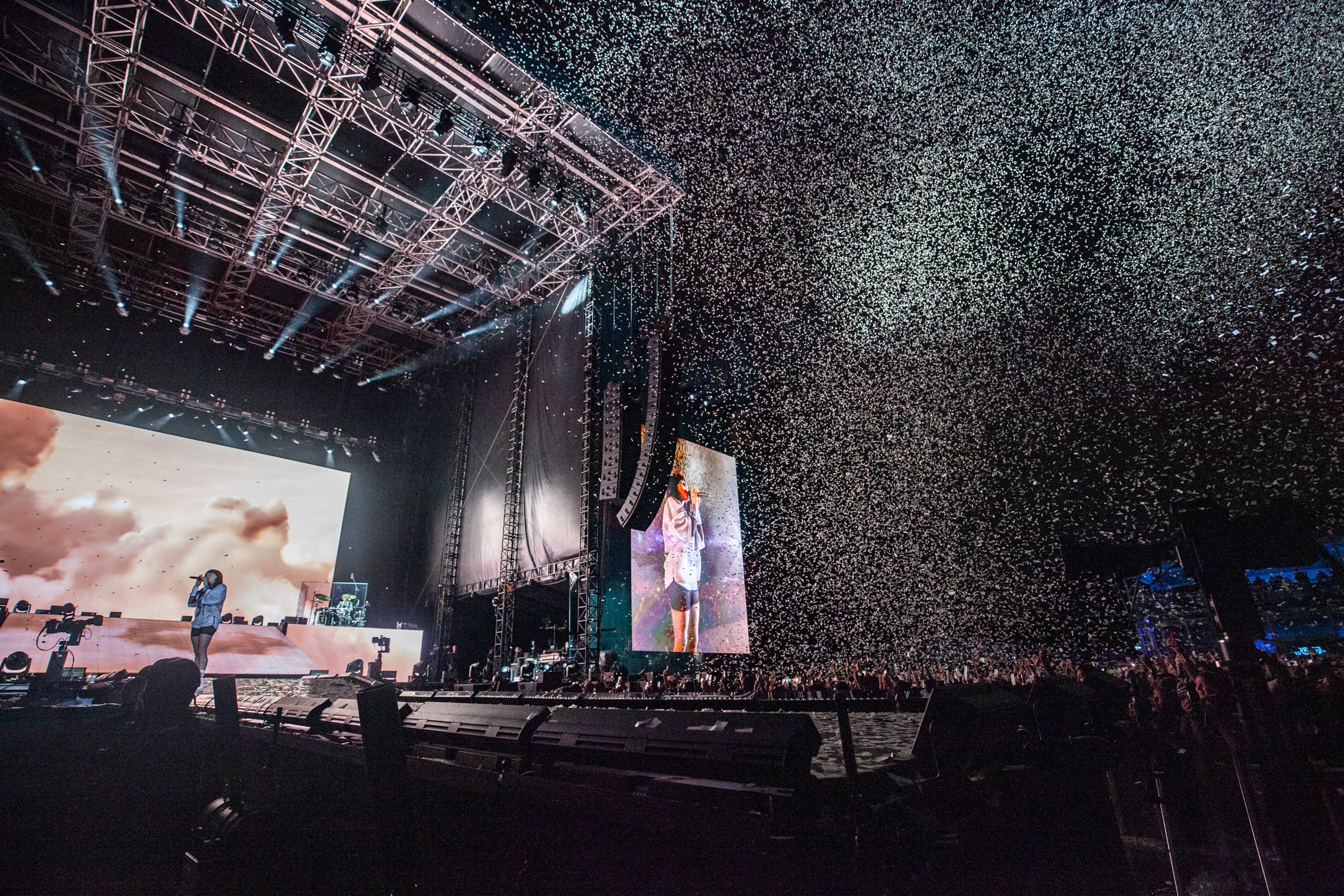 Atlanta, Ga: Billie Eilish headlined Saturday night at Music Midtown showing why she's one of the biggest forces in pop music with an onslaught of hits and raw energy. Photo taken Saturday, September 16, 2023 at Piedmont Park. (RYAN FLEISHER FOR THE ATLANTA JOURNAL-CONSTITUTION)
