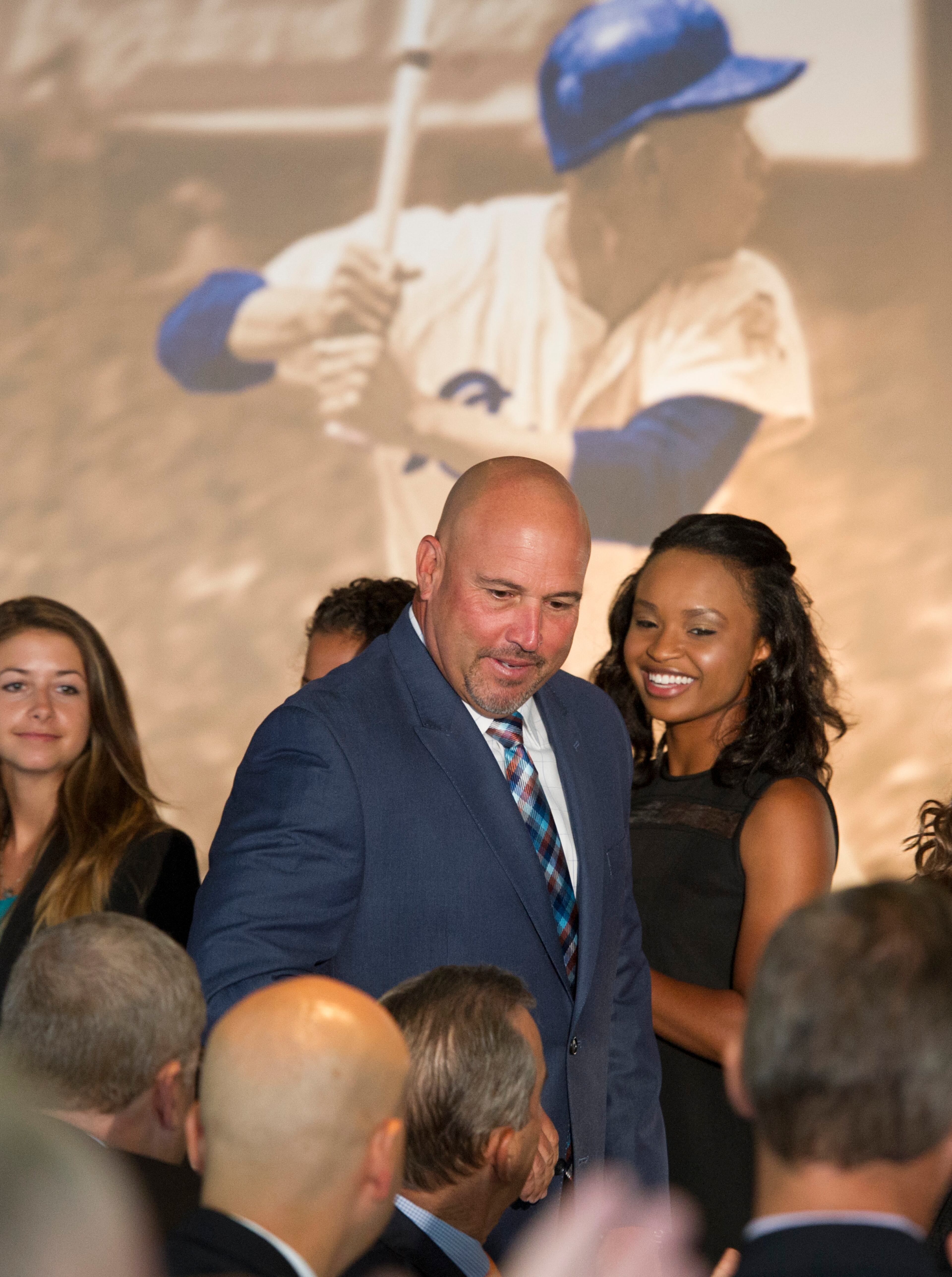 Braves Manager Fredi Gonzalez is introduced during the Atlanta Braves Hall of Fame luncheon inducting broadcaster and MLB hall of fame player Don Sutton, Monday, July 20, 2015, at Turner Field in Atlanta. (Photo/John Amis)