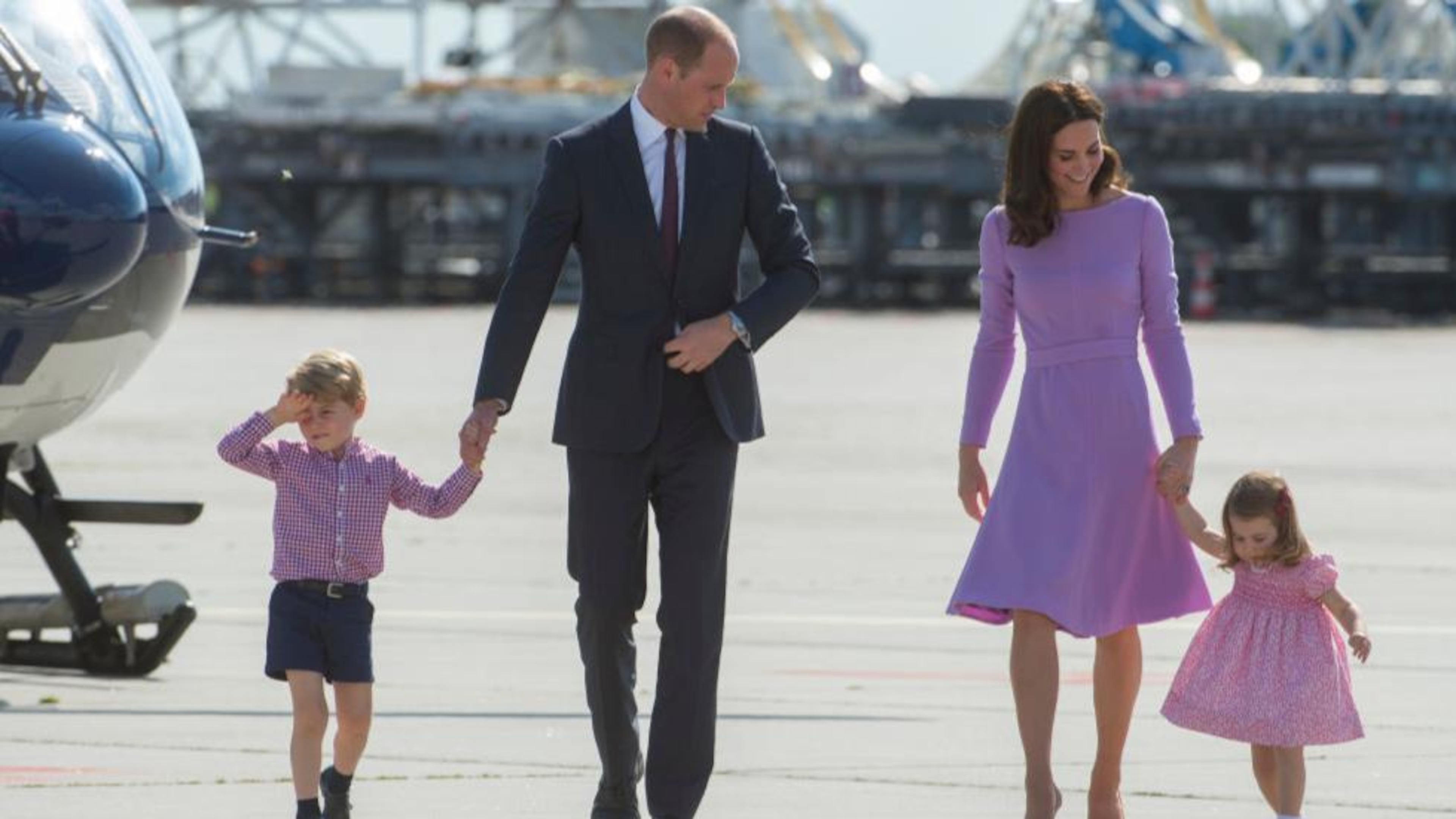 Prince William, Duke of Cambridge, Prince George of Cambridge, Princess Charlotte of Cambridge and Catherine, Duchess of Cambridge depart from Hamburg airport on the last day of their official visit to Poland and Germany on July 21, 2017 in Hamburg, Germany. (Photo by Julian Simmonds - Pool/Getty Images)