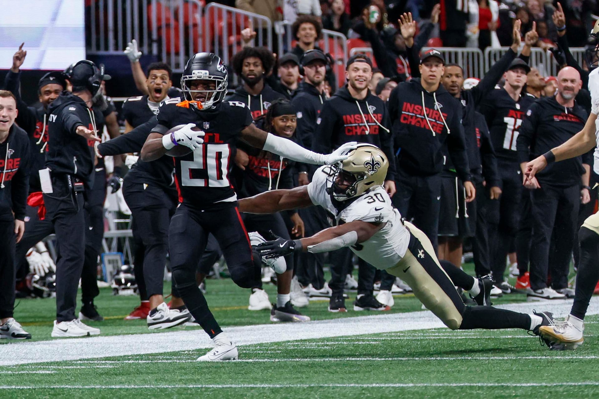 Falcons Hold Off Saints In Season Finale Finishing With 4 game Win Streak falcons-hold-off-saints-in-season-finale-finishing-with-4-game-win-streak