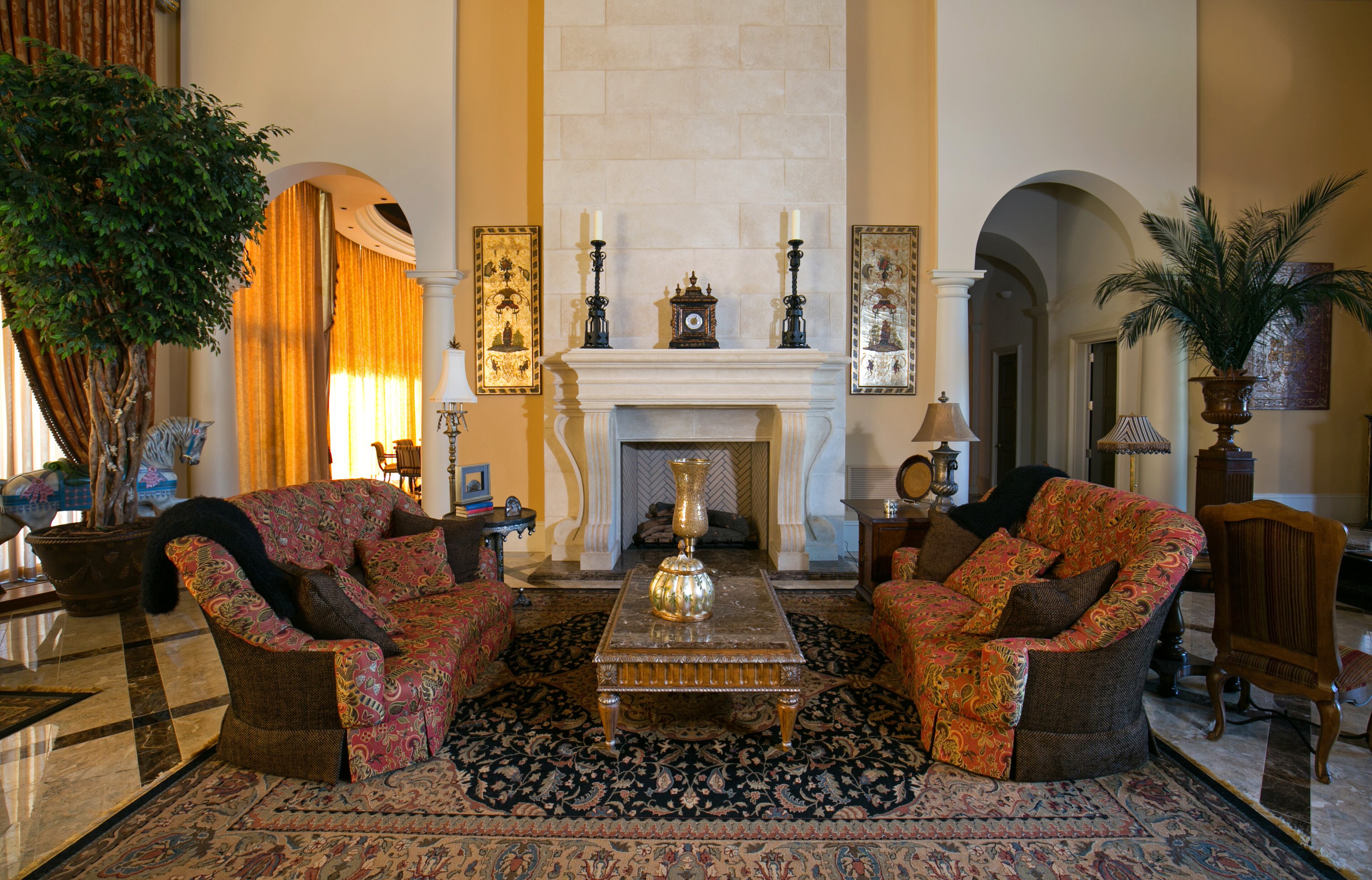 March 28, 2016 - Milton, Ga: The living room off of the front entrance is shown in the home of Ron and Kate Wallace Monday, March 28, 2016, in Milton, Ga. This is for the private quarters feature of Living Northside. PHOTO / JASON GETZ