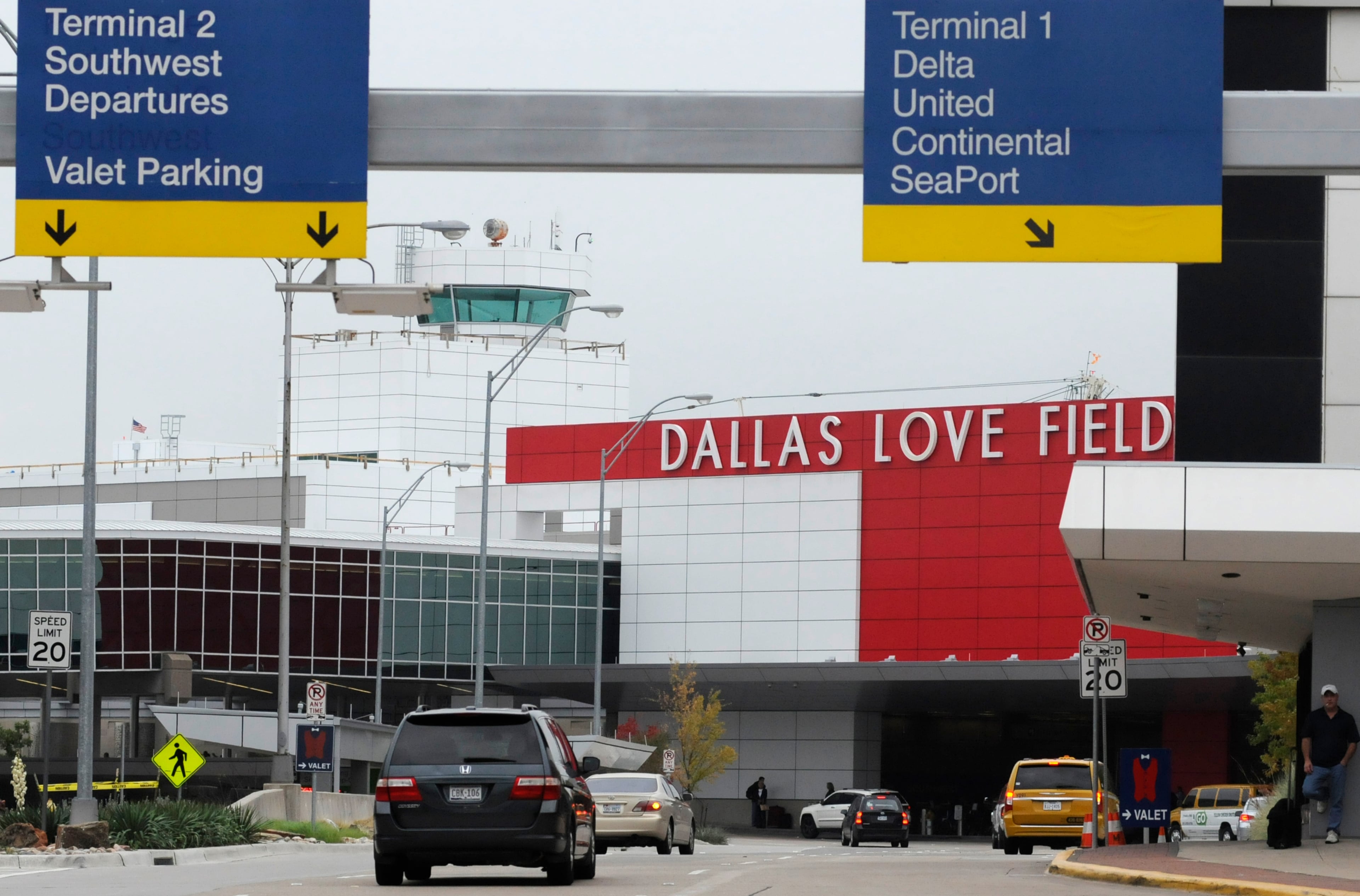 In this photo taken in Dallas, the FAA control tower that was used in 1963 when President John F. Kennedy landed at Dallas' Love Field is shown. (AP Photo/Benny Snyder)
