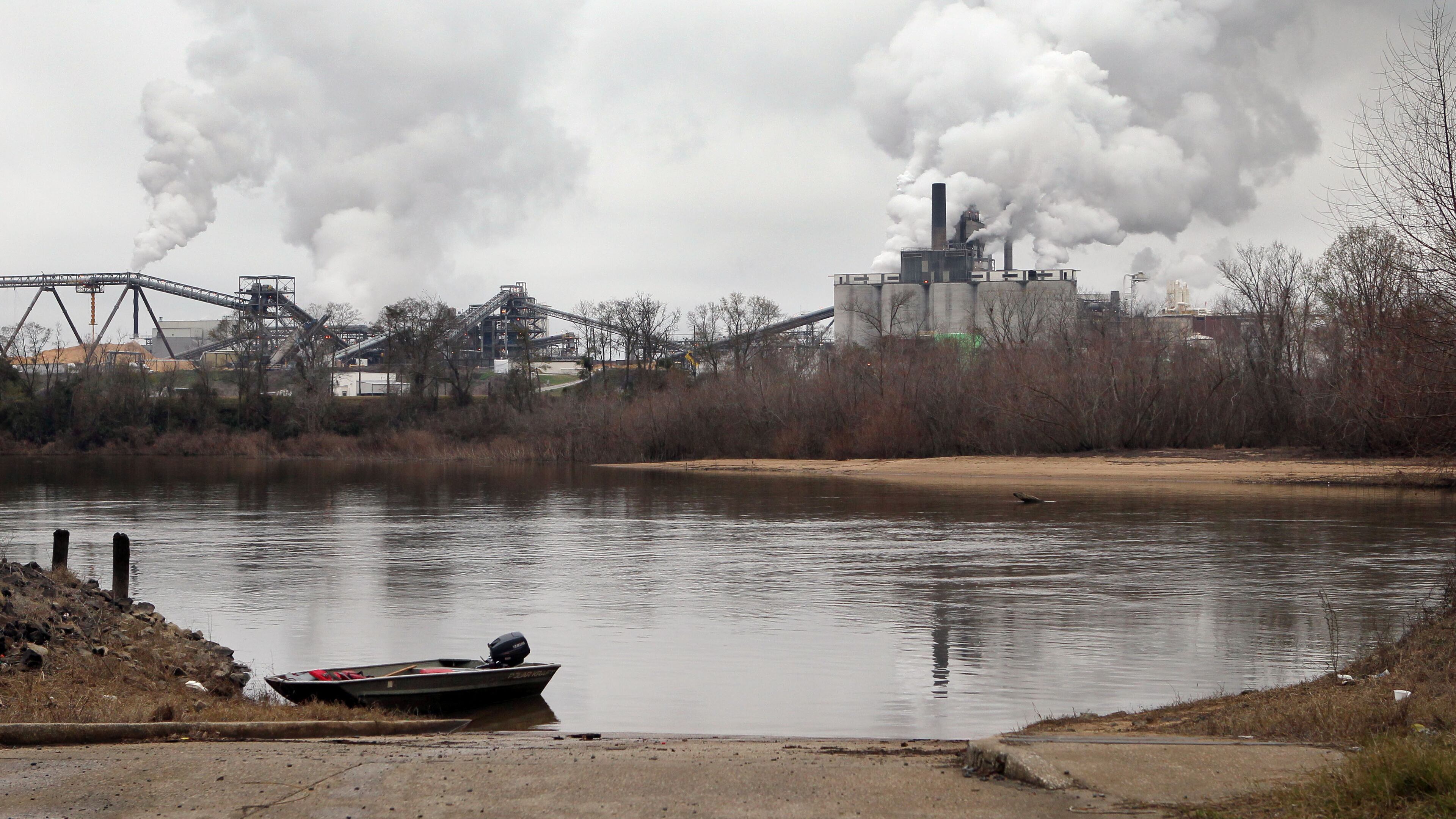 The Rayonier mill near Jesup, Ga. Staff photo.
