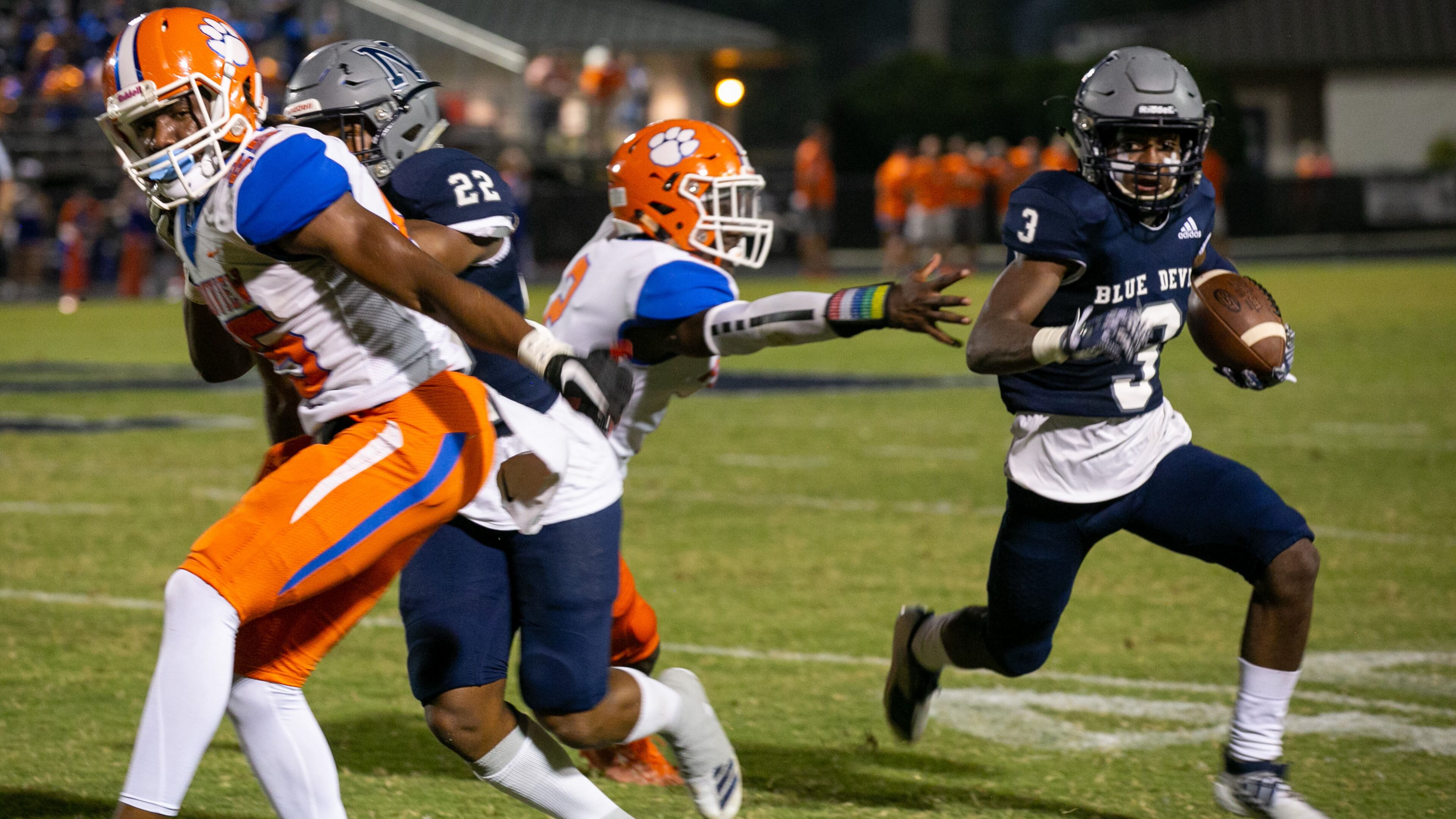 Gwinnett County foes square off: Norcross' Zion Alexander (3) carries the ball during Friday's game against Parkview in Norcross. (Rebecca Wright/For the AJC)