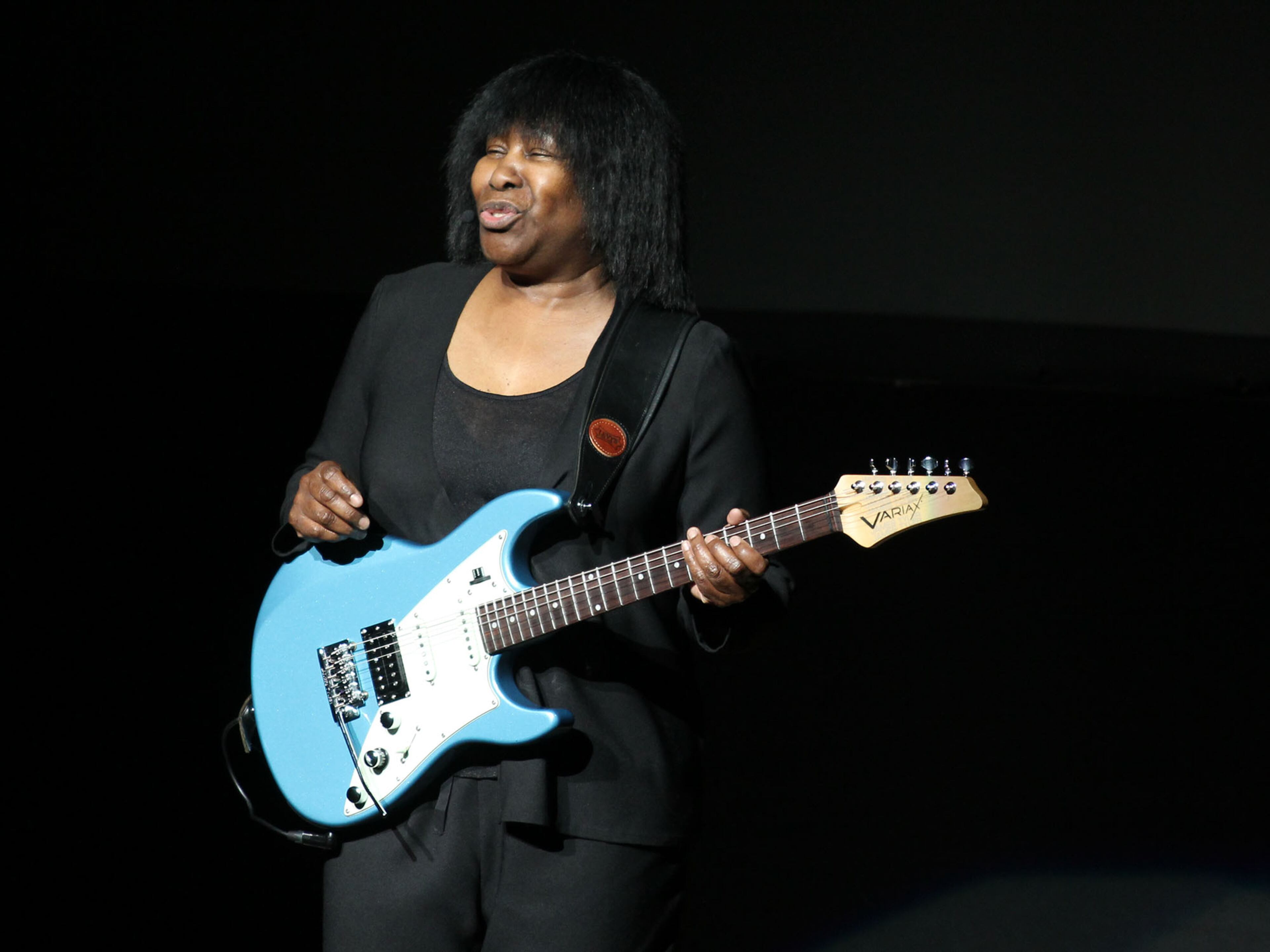 British-Caribbean singer-songwriter Joan Armatrading starts her Wednesday, April 29, 2015 set at Atlanta Symphony Hall with "City Girl," from her 1972 debut album, "Whatever's For Us," co-written by then partner Pam Nestor. (Akili-Casundria Ramsess/Special to the AJC)