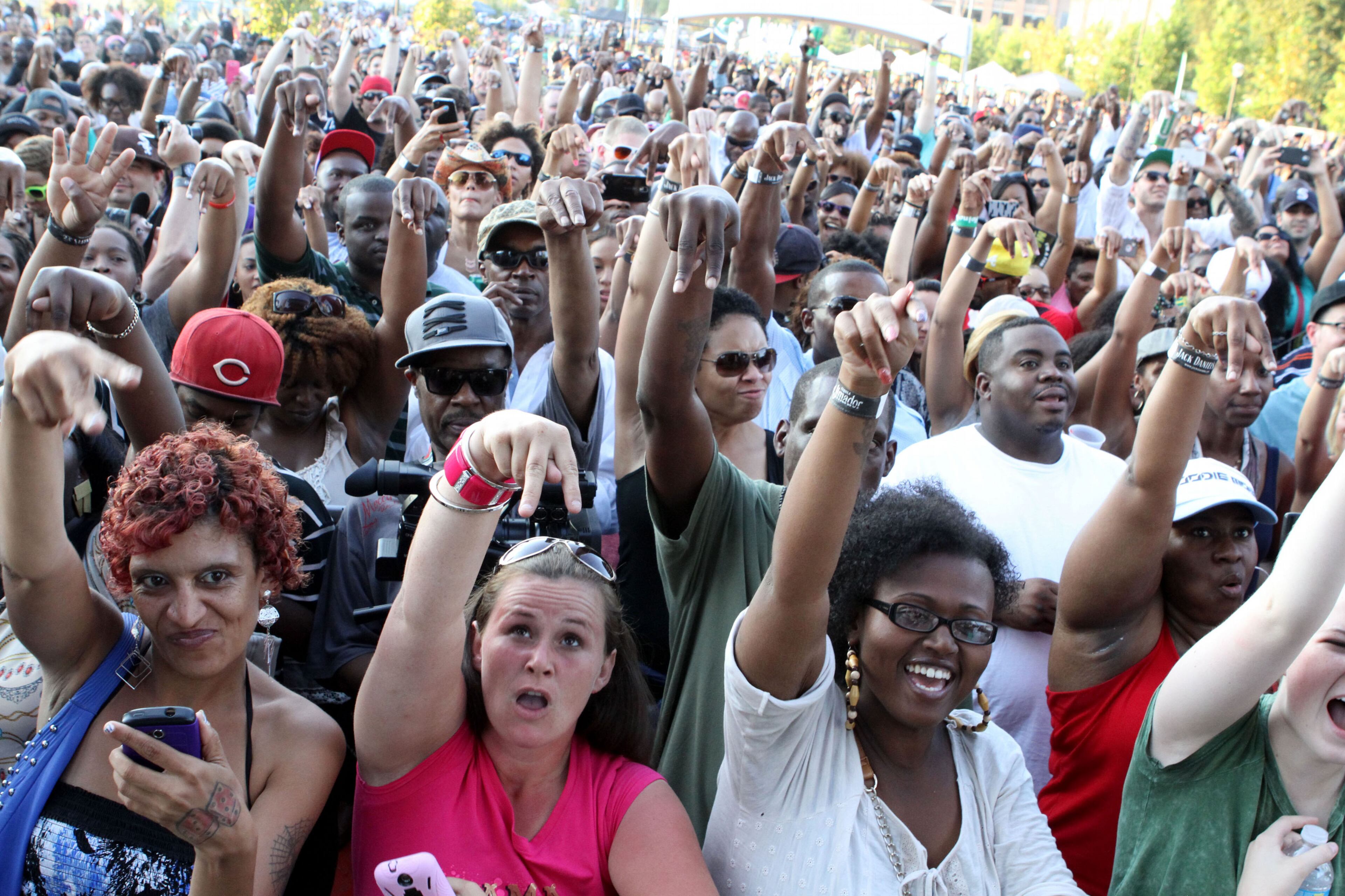 Headliner Snoop Dogg performs.