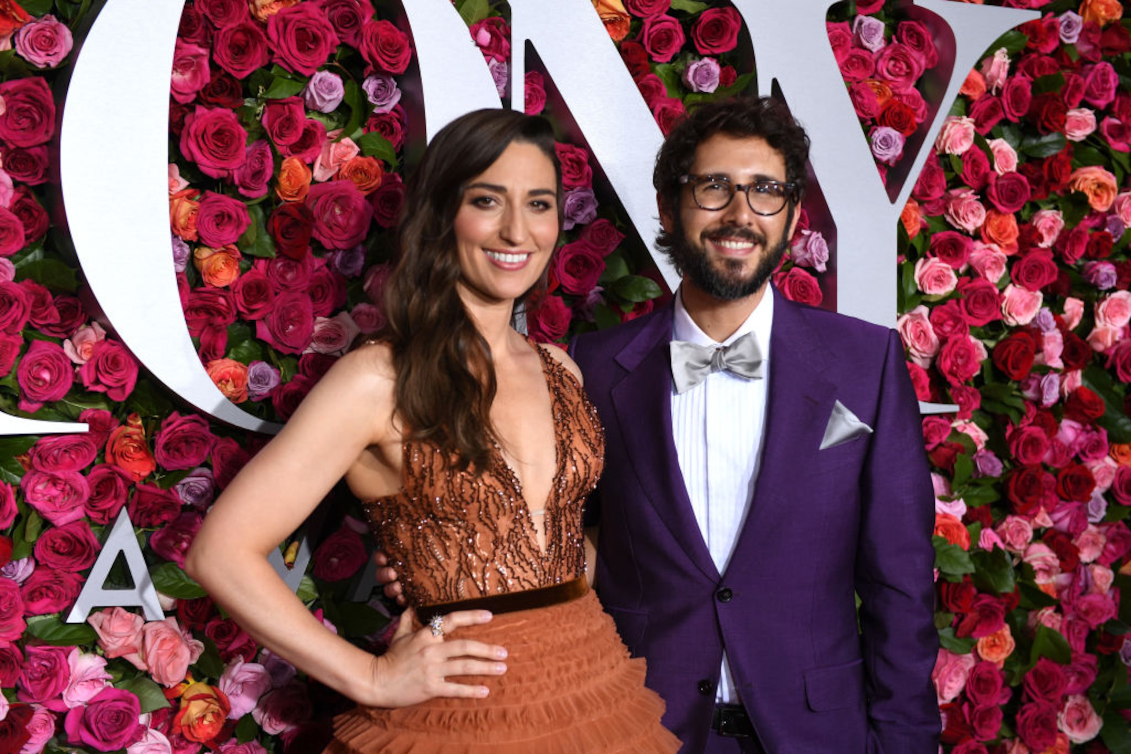 NEW YORK, NY - JUNE 10: Sara Bareilles and Josh Groban attend the 72nd Annual Tony Awards at Radio City Music Hall on June 10, 2018 in New York City. (Photo by Larry Busacca/Getty Images for Tony Awards Productions
)