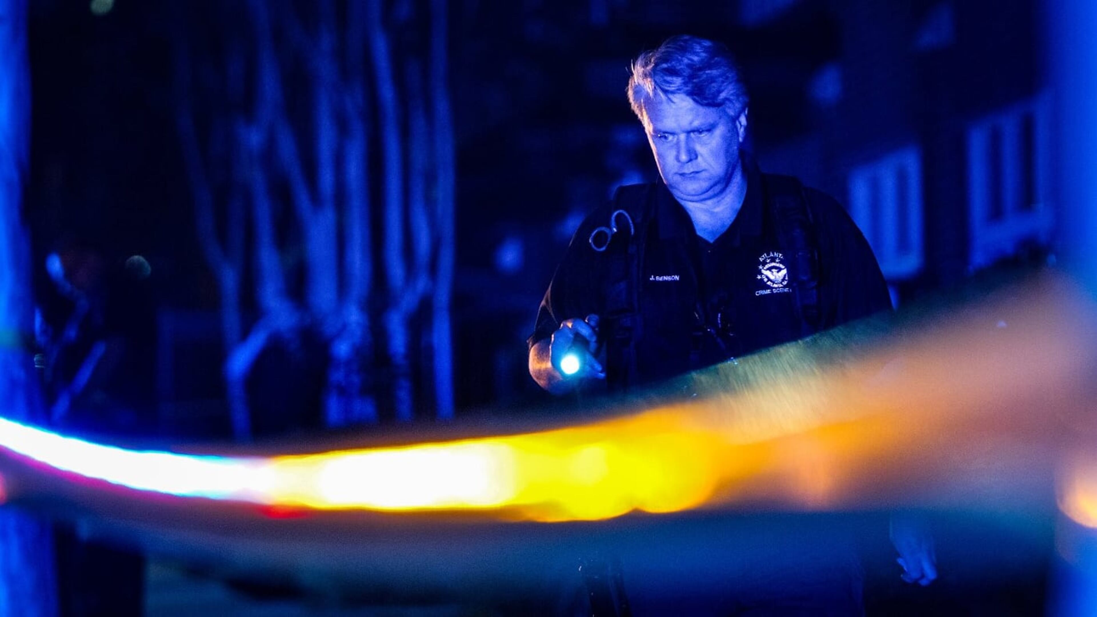 Atlanta police are searching for two suspects after a man was shot and killed early Saturday outside a Buckhead apartment complex.